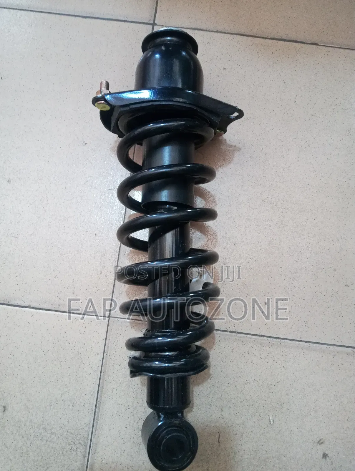 0372. Original Toyota Corolla Back Shocks Absorber From Usa