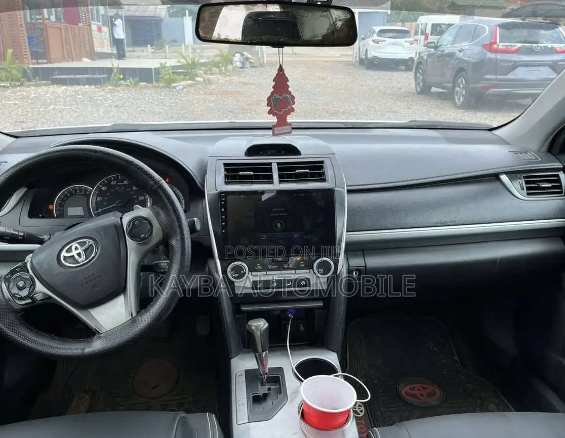 Toyota Camry 2014 White