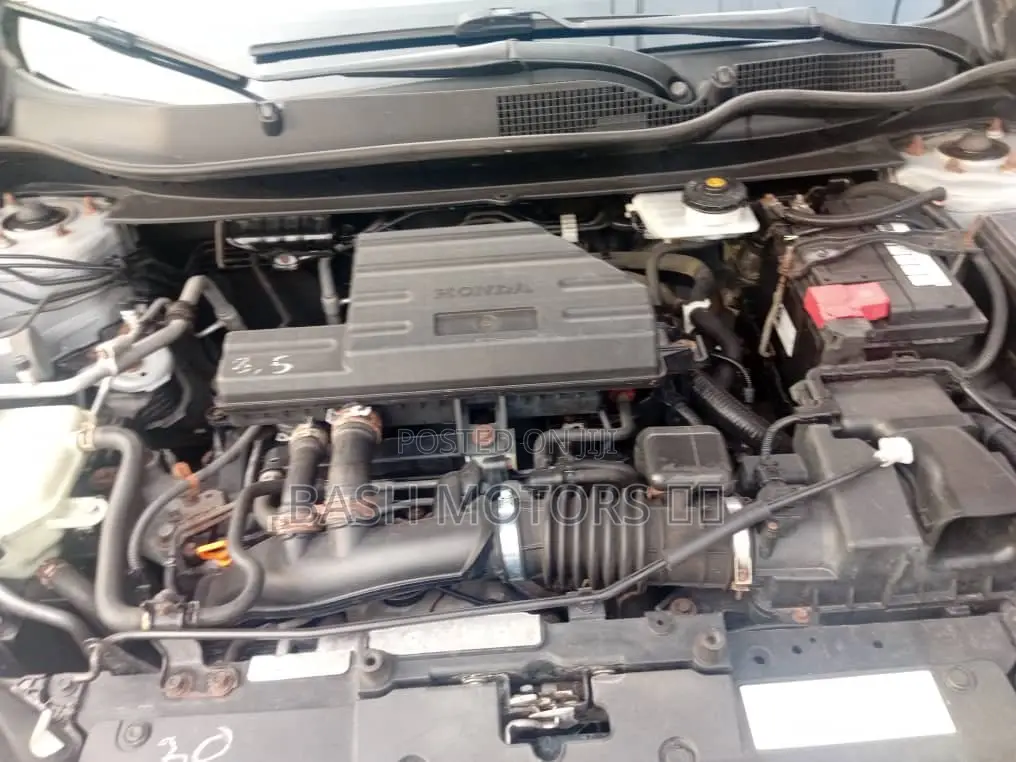 Honda CR-V 2018 Silver
