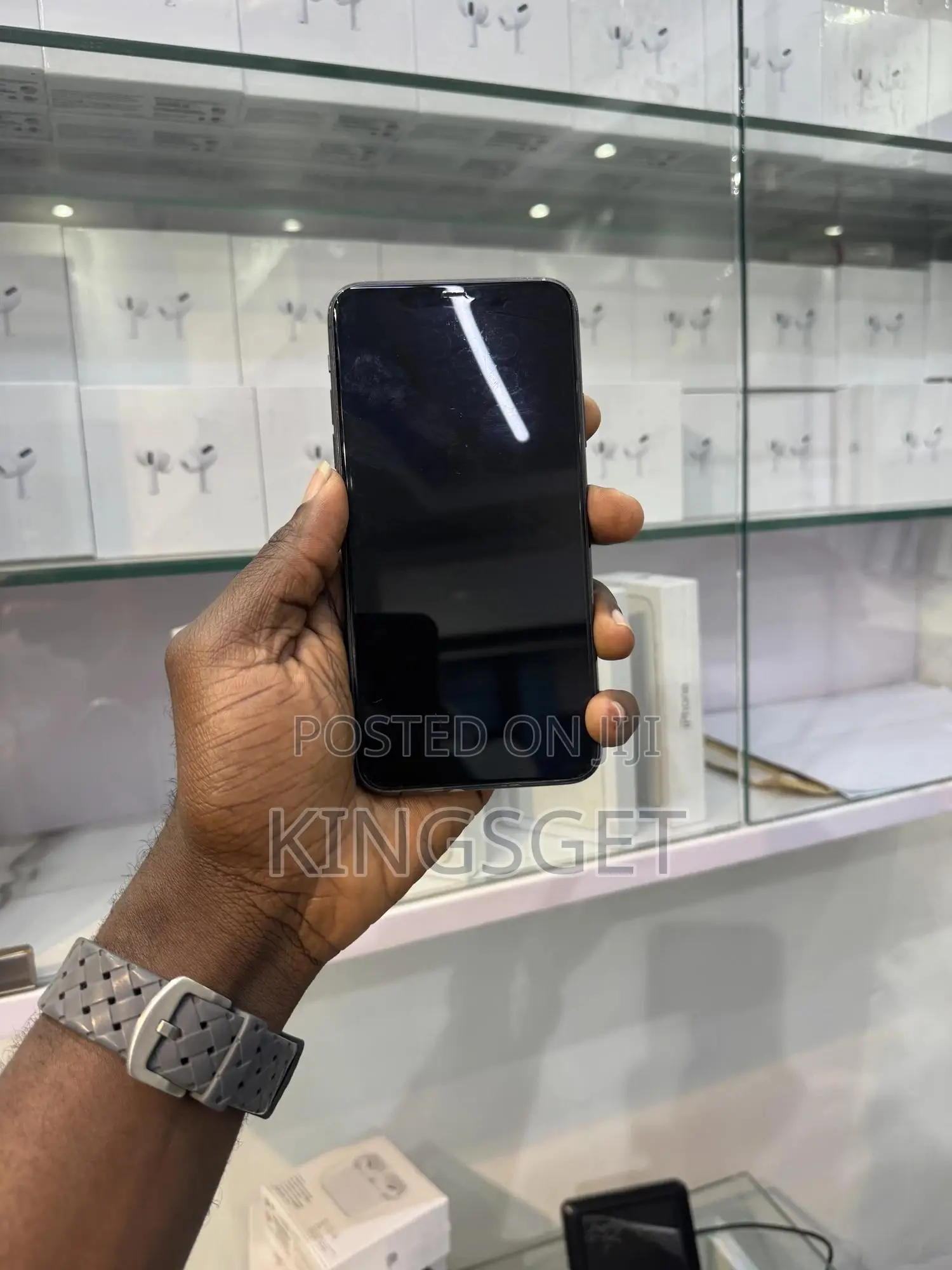 Apple iPhone 12 64 GB
