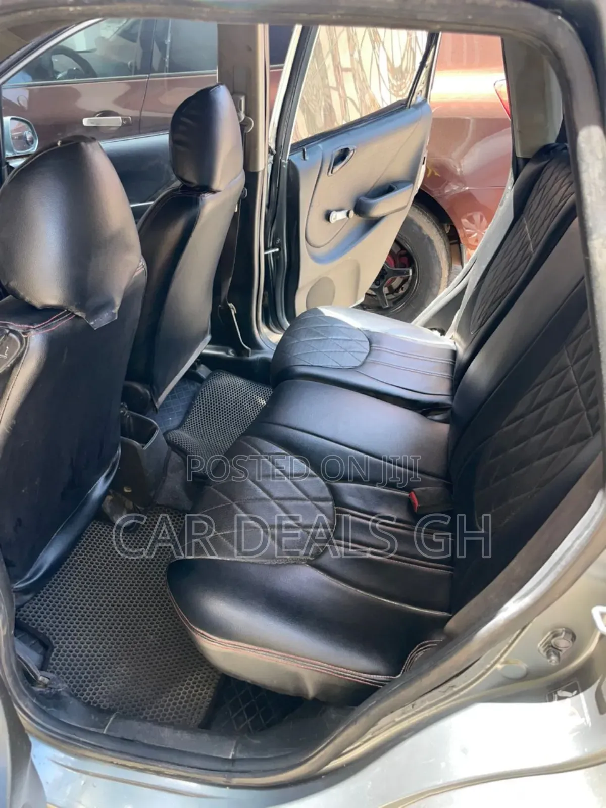 Honda Fit 2006 Gray