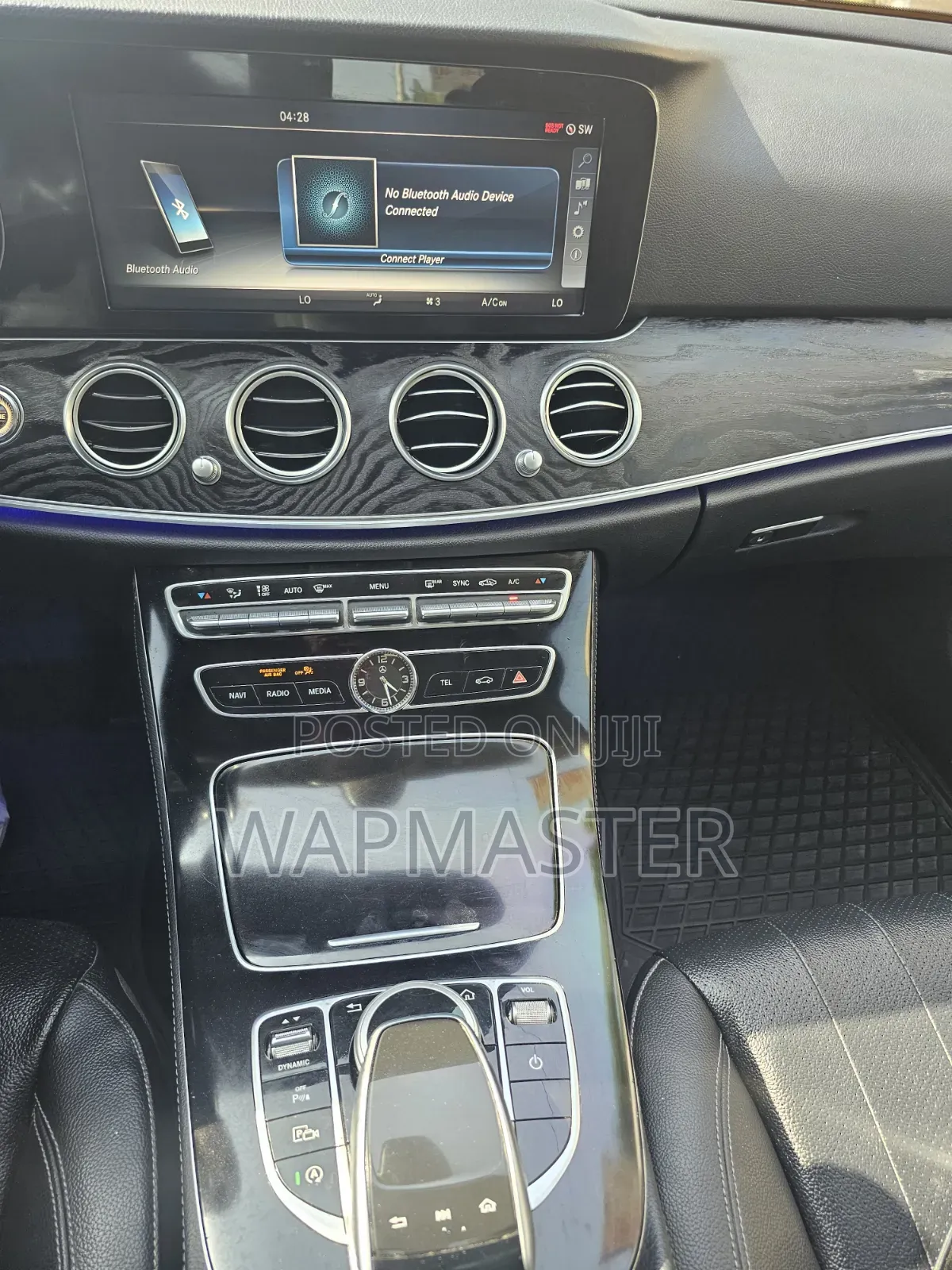Mercedes-Benz E300 4Matic AWD Sedan (2.0L 4cyl 9A) 2017 White