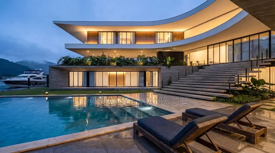 8bdrm Mansion in Accra for sale