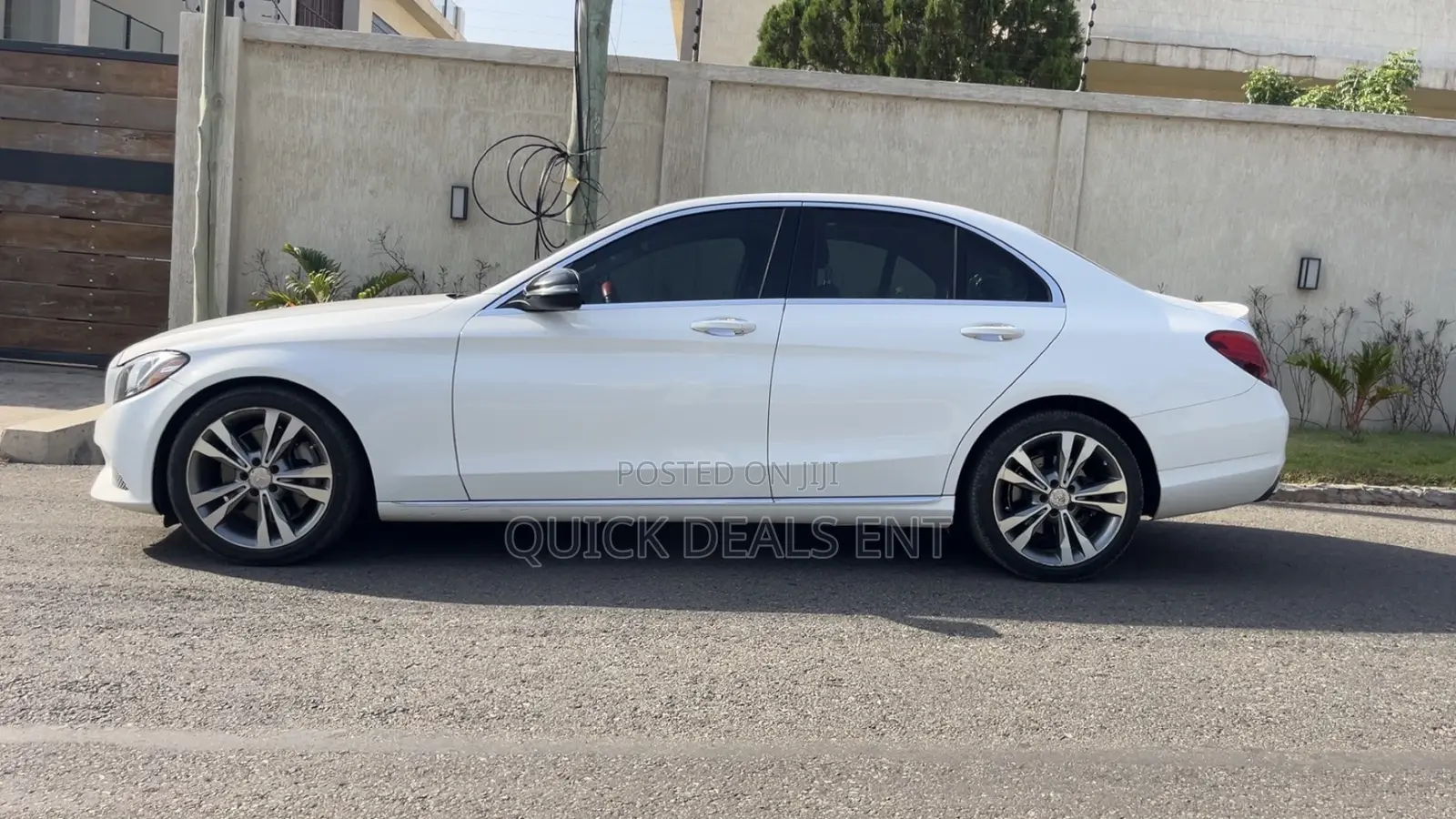 Mercedes-Benz C300 2017 White