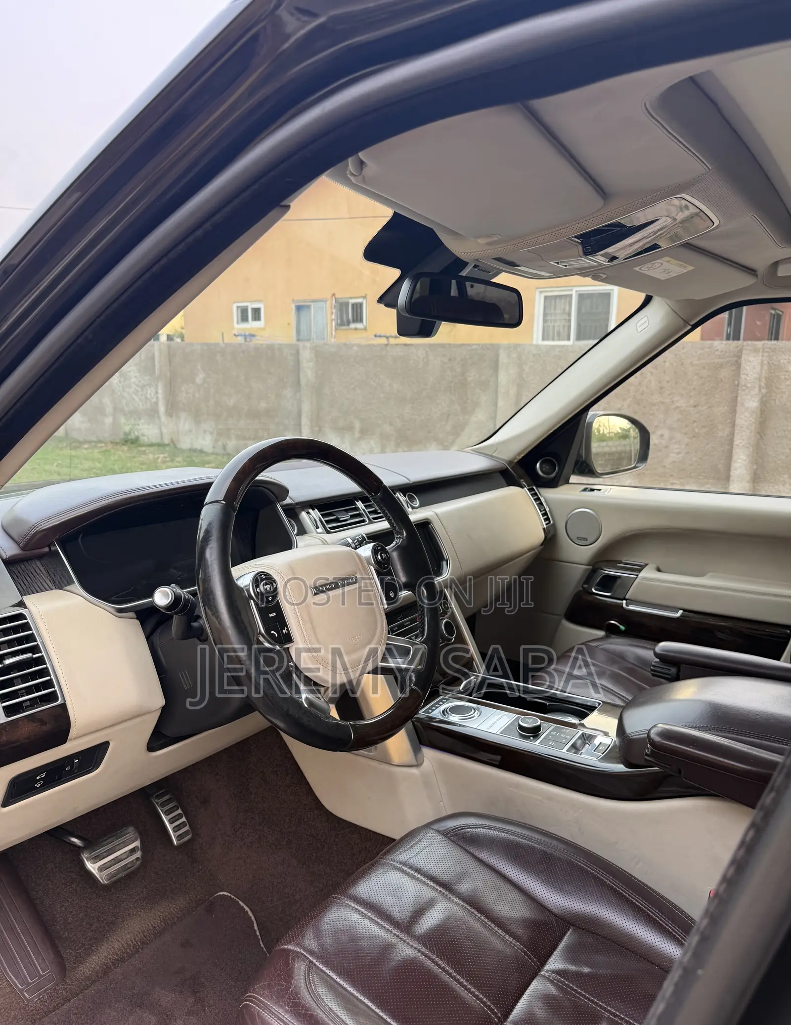 Land Rover Range Rover Vogue 2014 Black