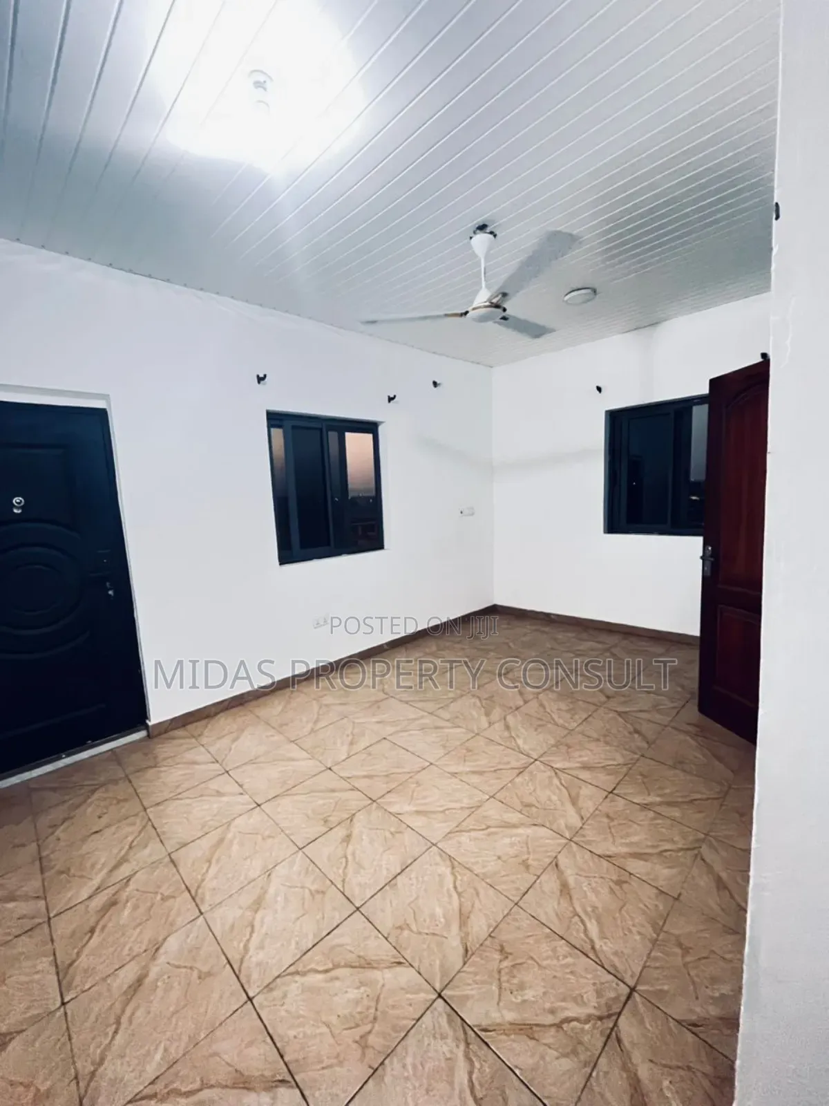 3bdrm Apartment in Madina Estates for rent