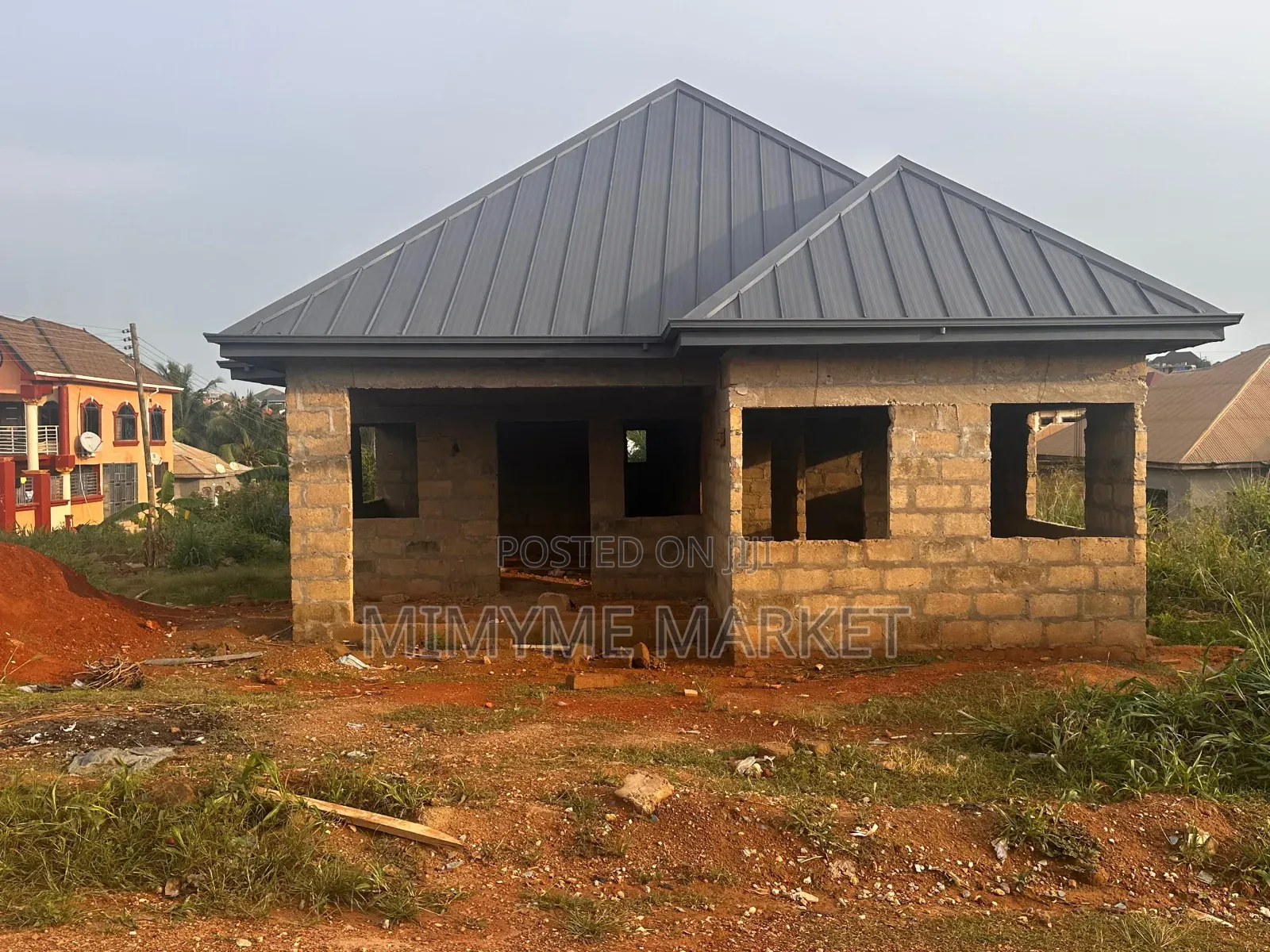4bdrm Bungalow in Afratia, Atwima Kwanwoma for sale