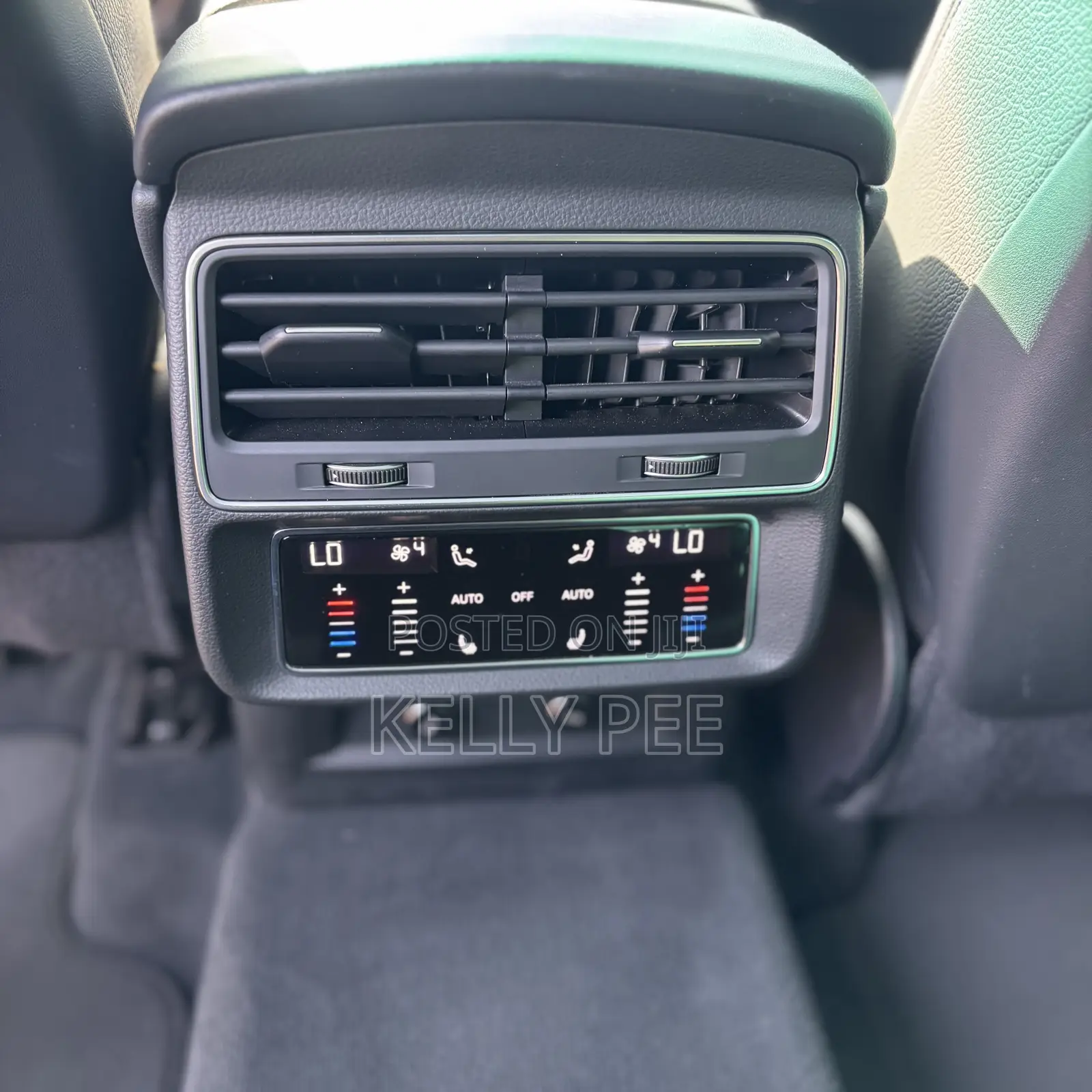 Audi Q7 2024 Gray