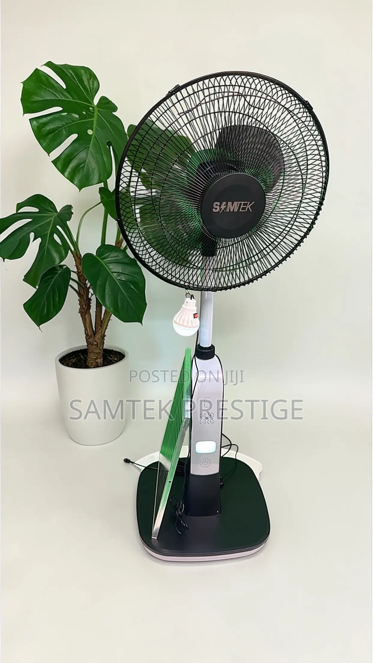 Samtek 16inch Lithium Rechargeable Solar Standing Fan