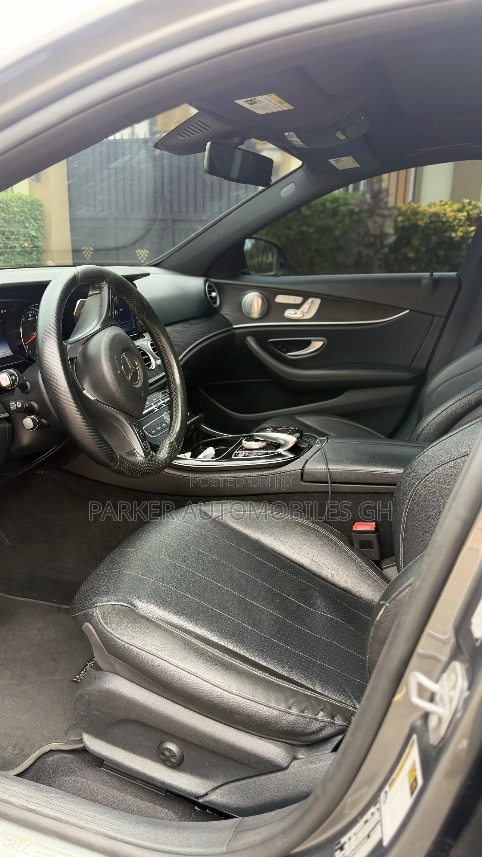 Mercedes-Benz E300 4Matic AWD Sedan (2.0L 4cyl 9A) 2017 Gray