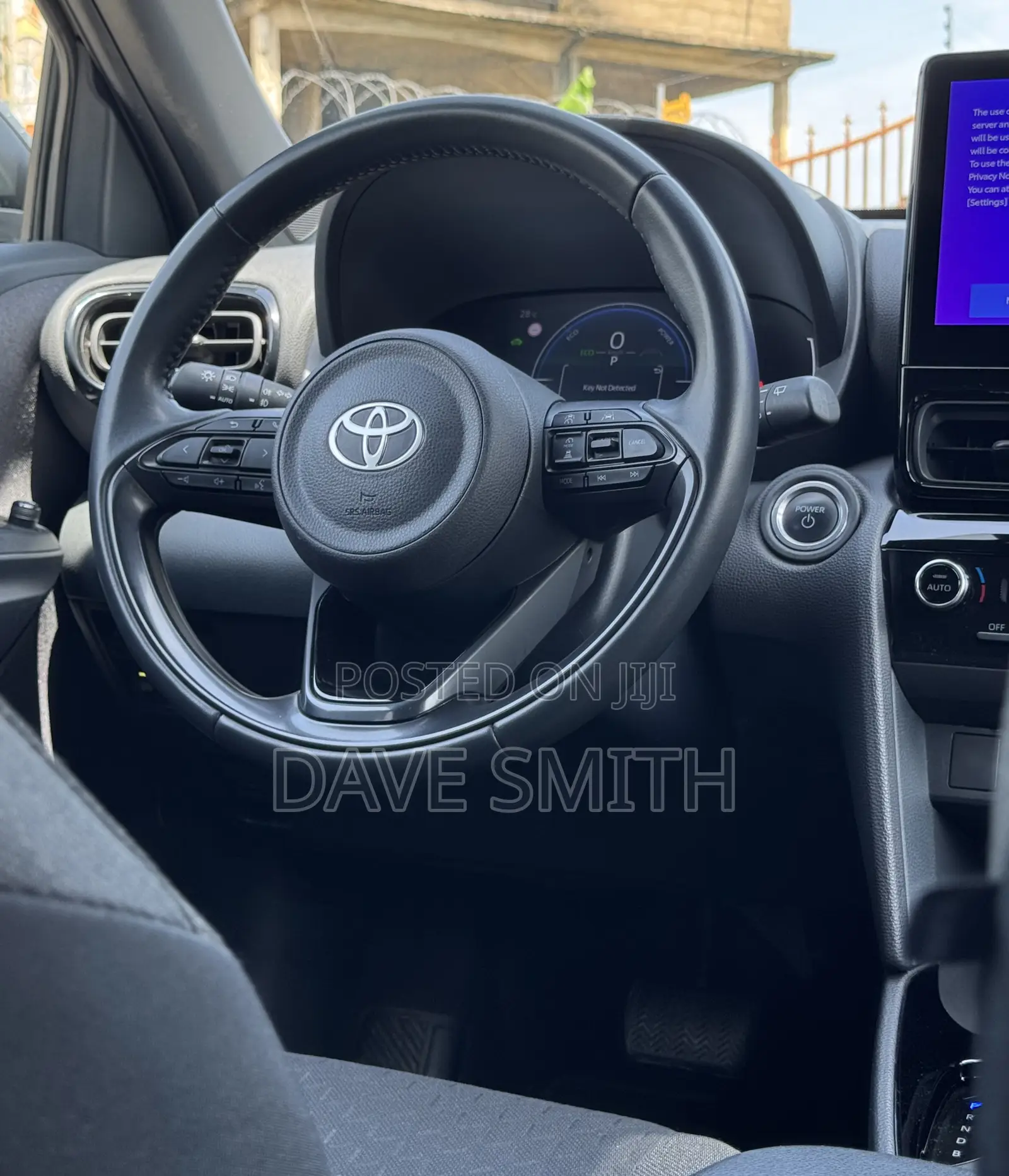 Toyota Yaris Cross 2025 Gold