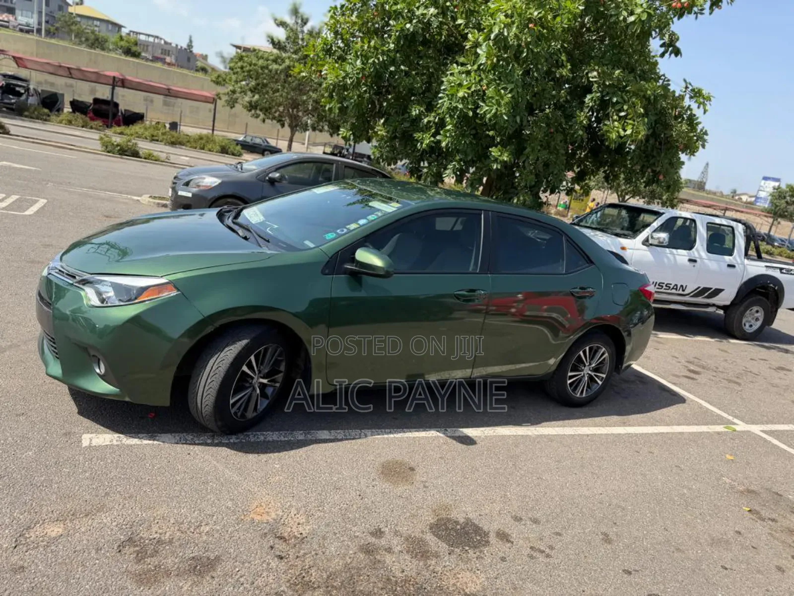 Toyota Corolla LE Eco Plus 4dr Sedan (1.8L 4cyl CVT) 2016 Green