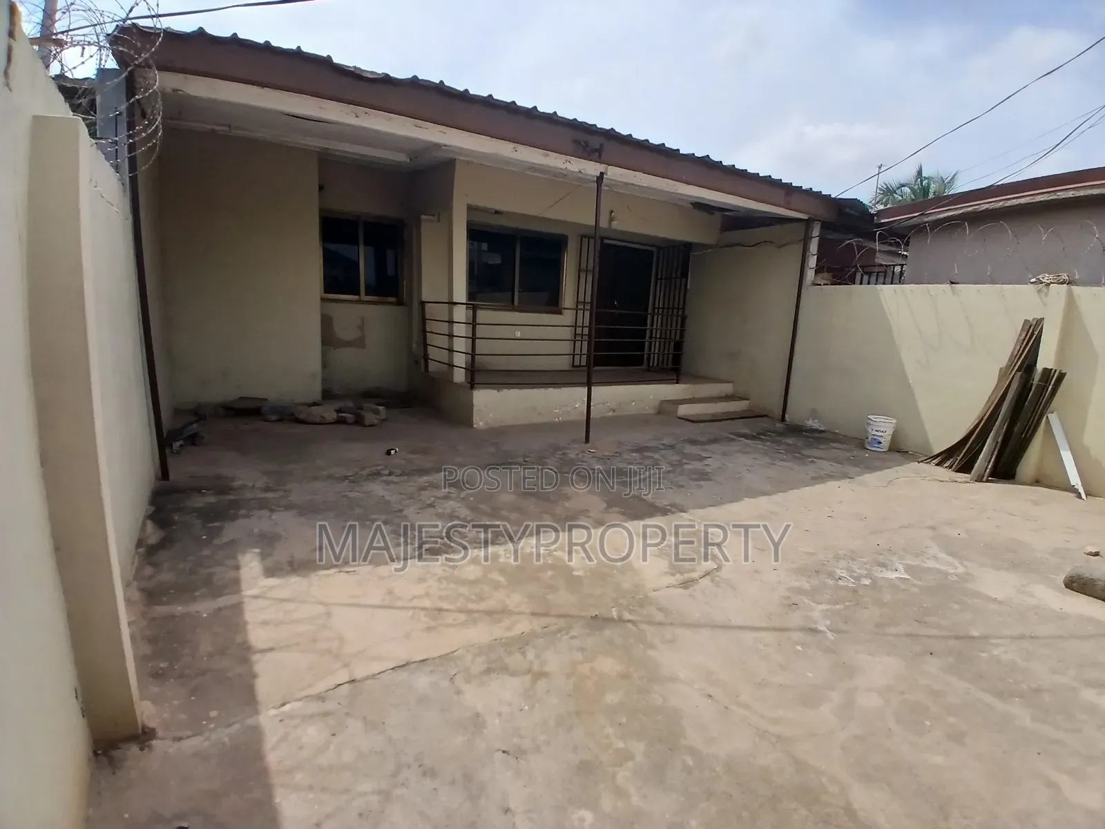 2bdrm House in Okpoegonor, Manet Junction for sale
