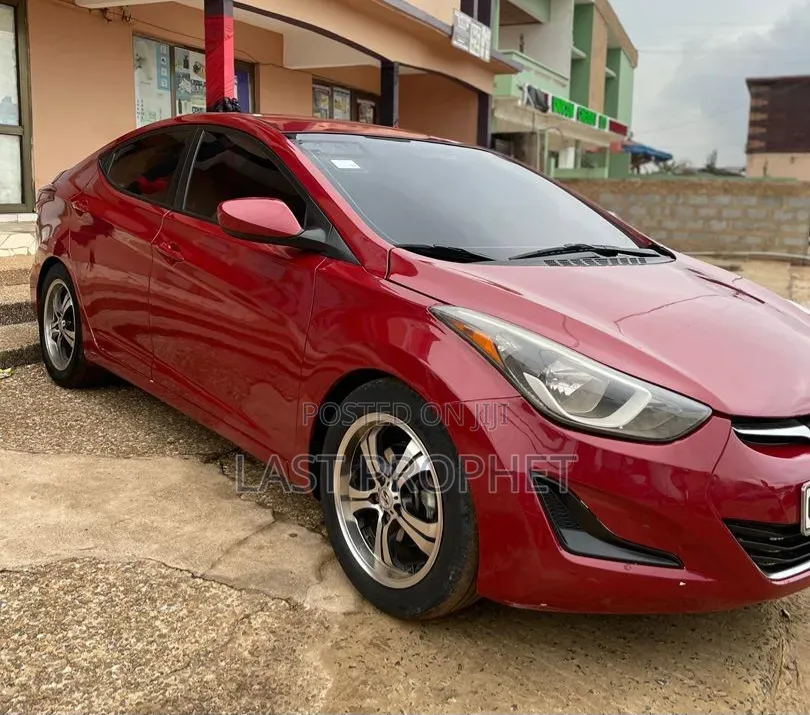 Hyundai Elantra Limited Sedan FWD (1.8L 4cyl 6A) 2016 Red