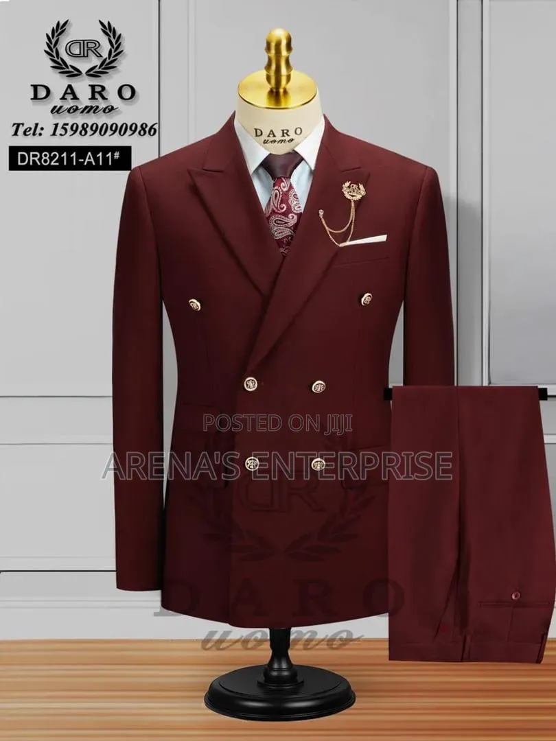 Double Breasted Men Suits Are Available Now