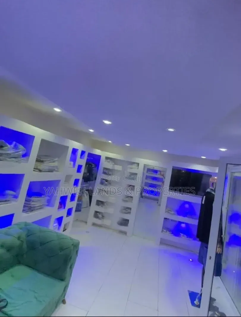 Boutique Container for Rent