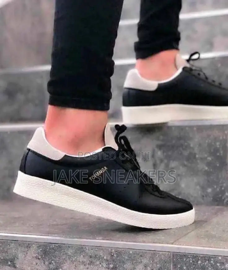 Affordable Sneakers- Adidas Topanga – Black/White | Unisex