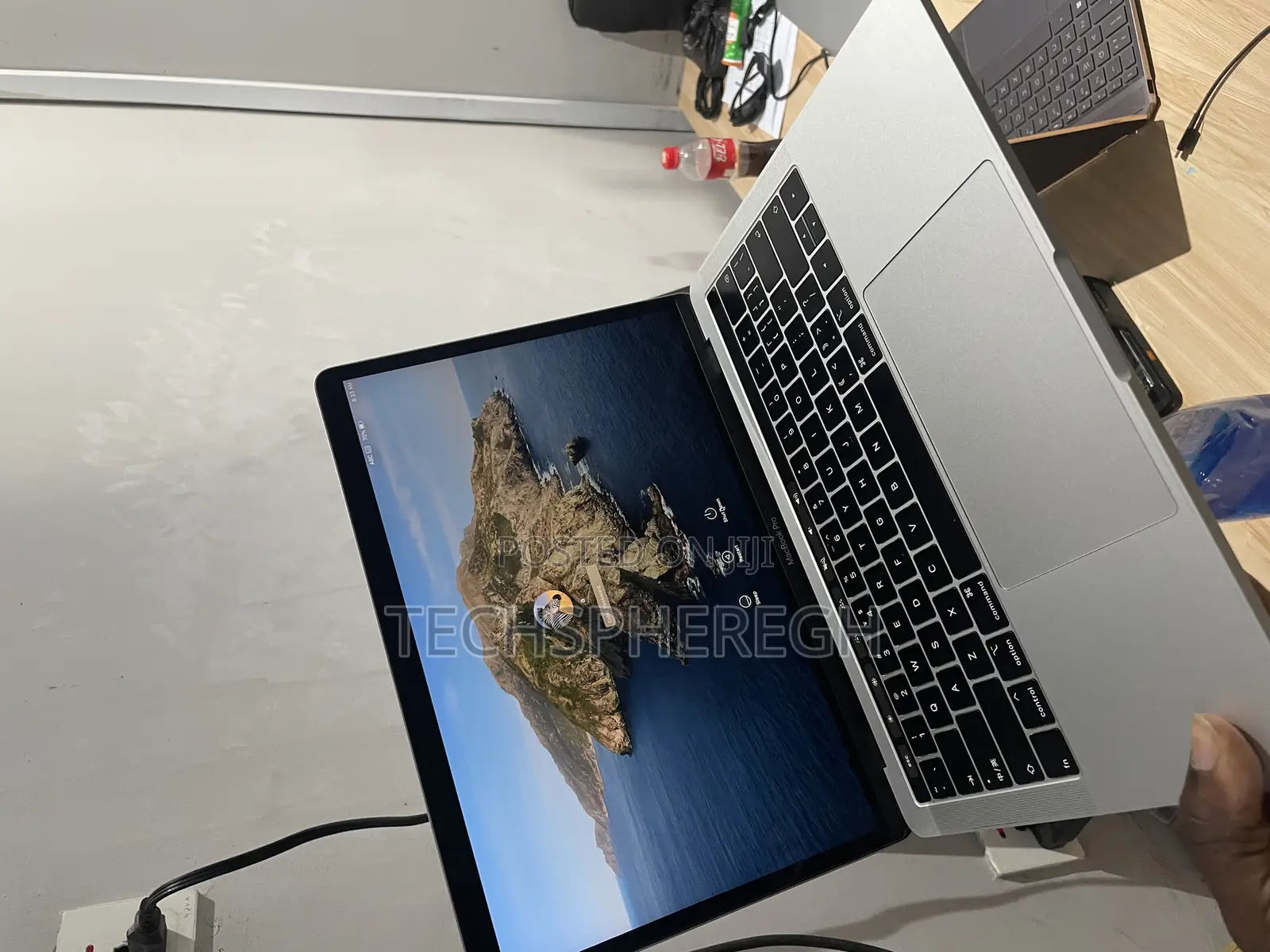Laptop Apple MacBook Pro 2019 256GB Intel Core i5 SSD 256GB