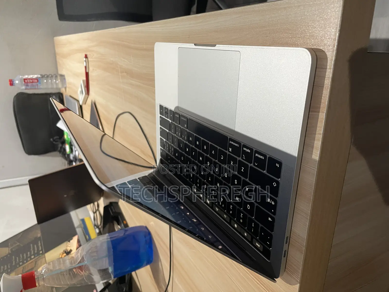 Laptop Apple MacBook Pro 2019 256GB Intel Core i5 SSD 256GB