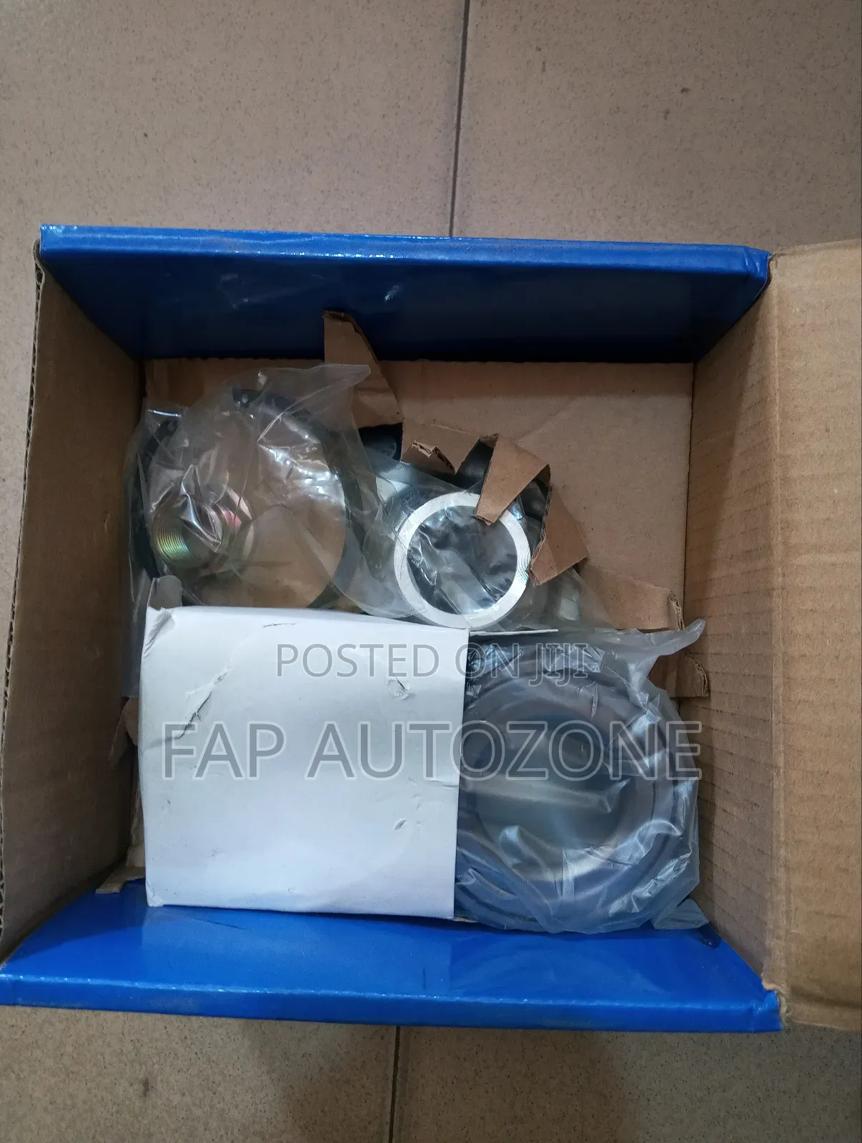0815. Original Toyota Highlander Wheel Bearing and Hub From Usa