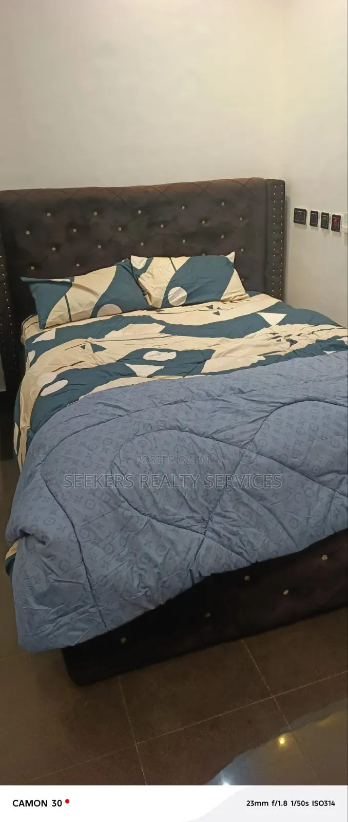 Furnished 1bdrm Apartment in Seekers Realty, Oxford Street for rent