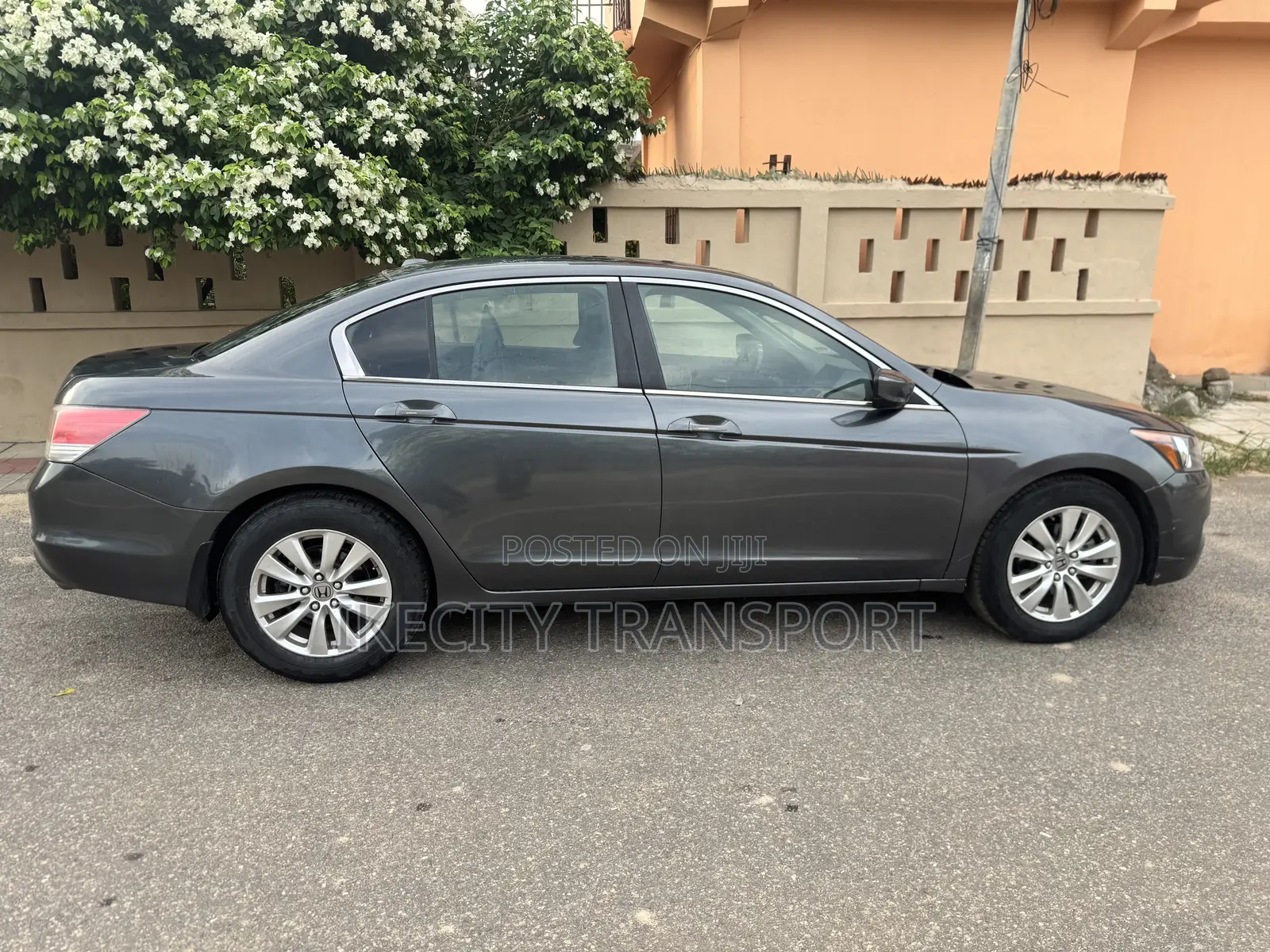Honda Accord 2.0 Sedan Automatic 2012 Gray