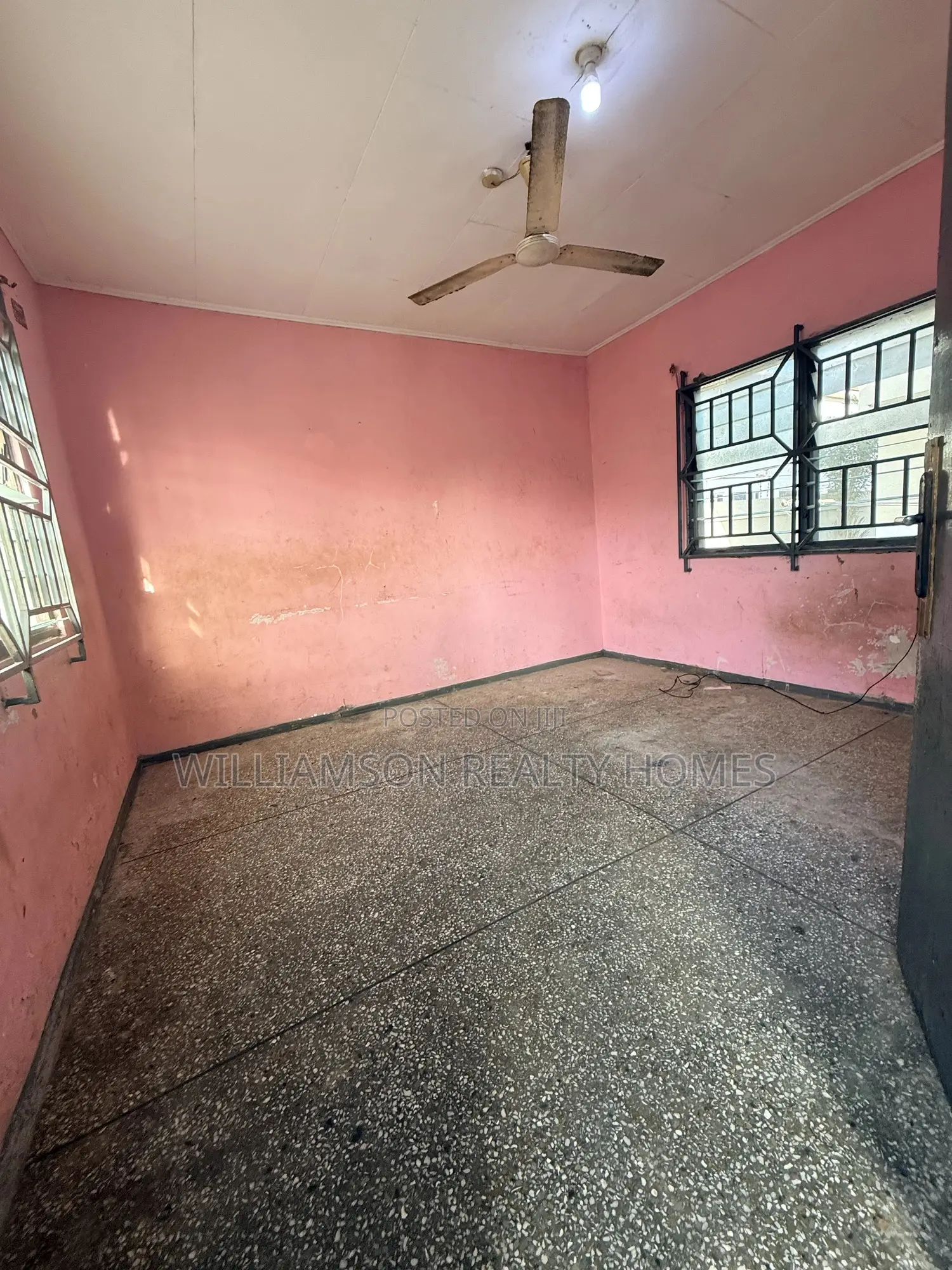 1bdrm House in Community 20 Estate, Spintex for rent