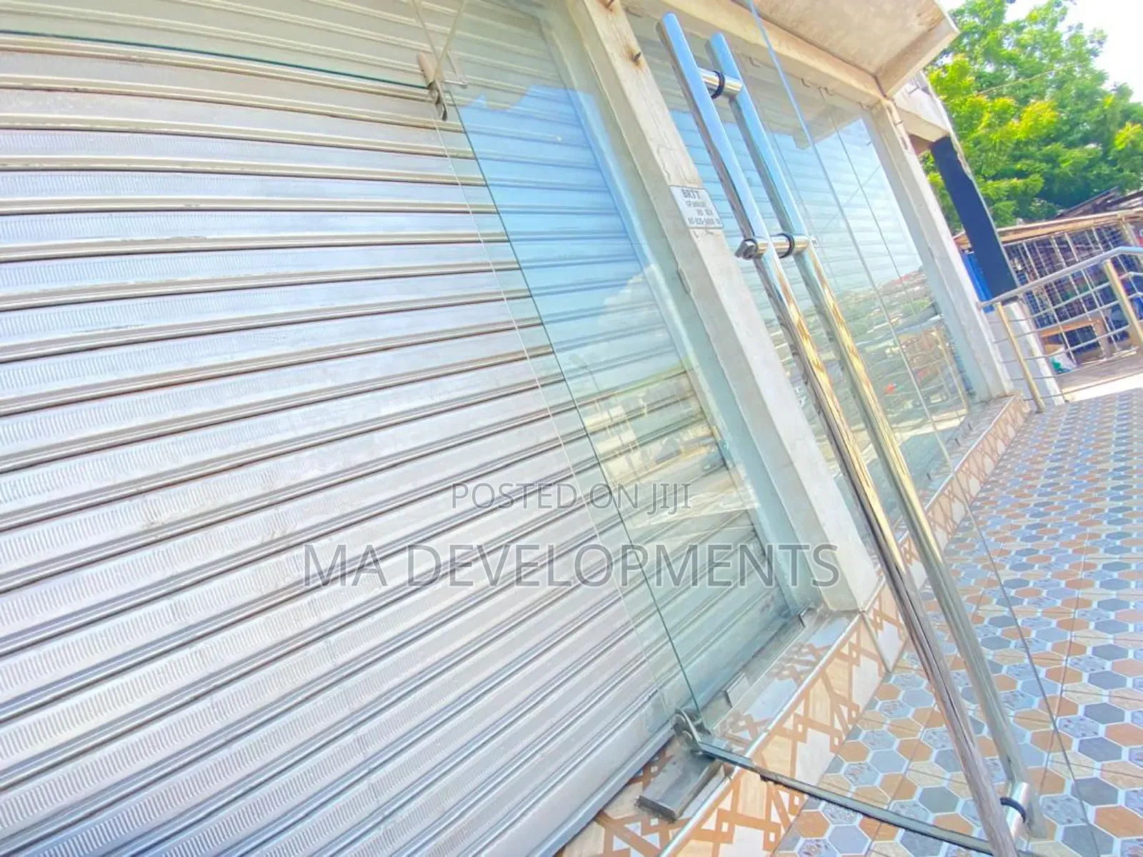Double Shop for Rent at Sowutoum by the Main Road.