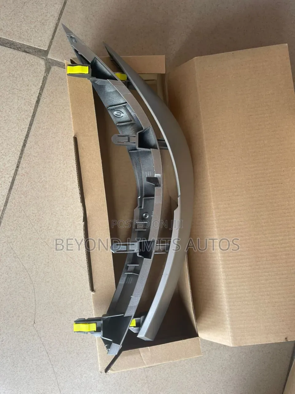 Toyota Corolla 2011,2012,2013 Ac Vent Moulding