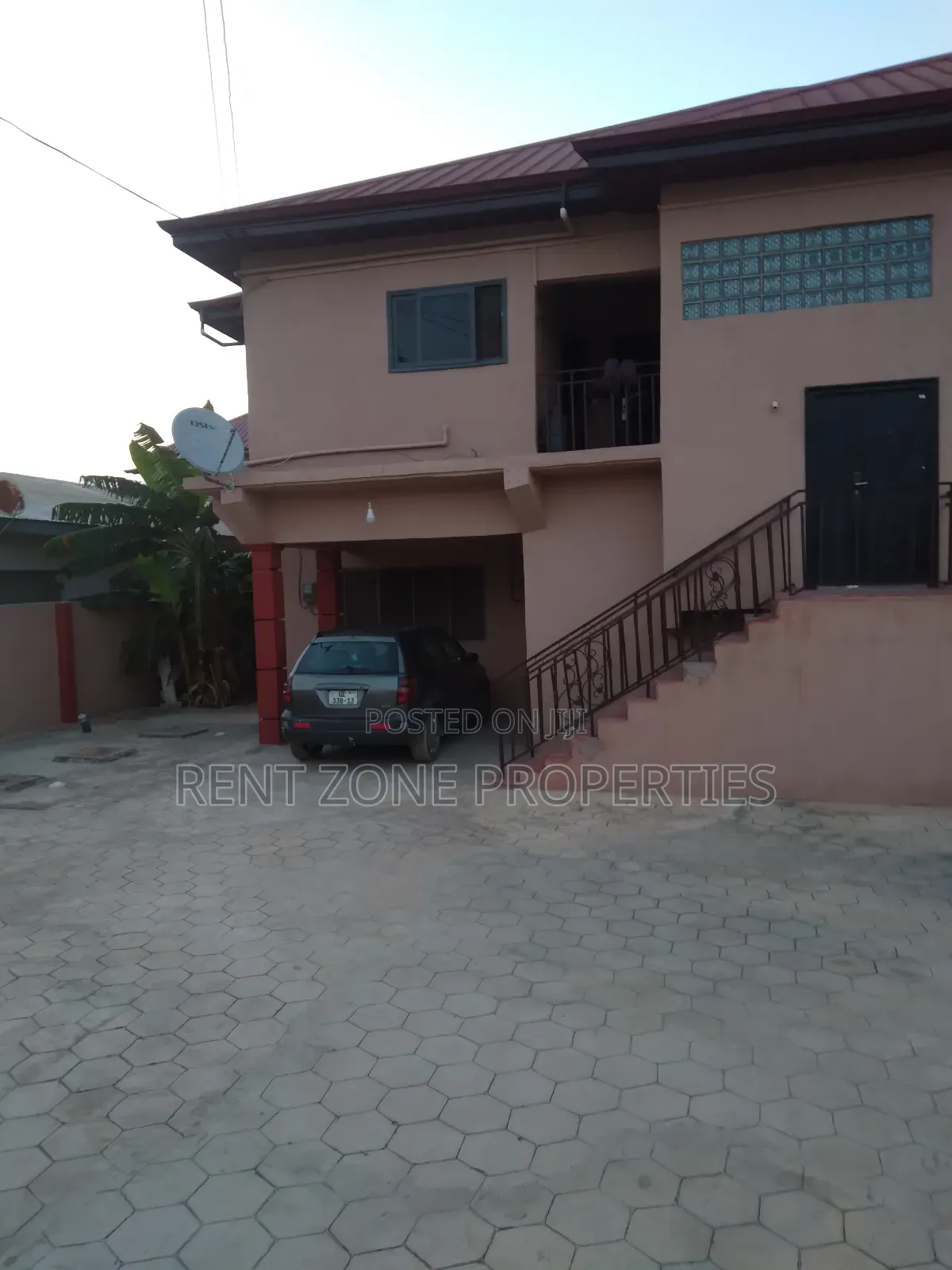 2bdrm Apartment in Ablekuma for rent