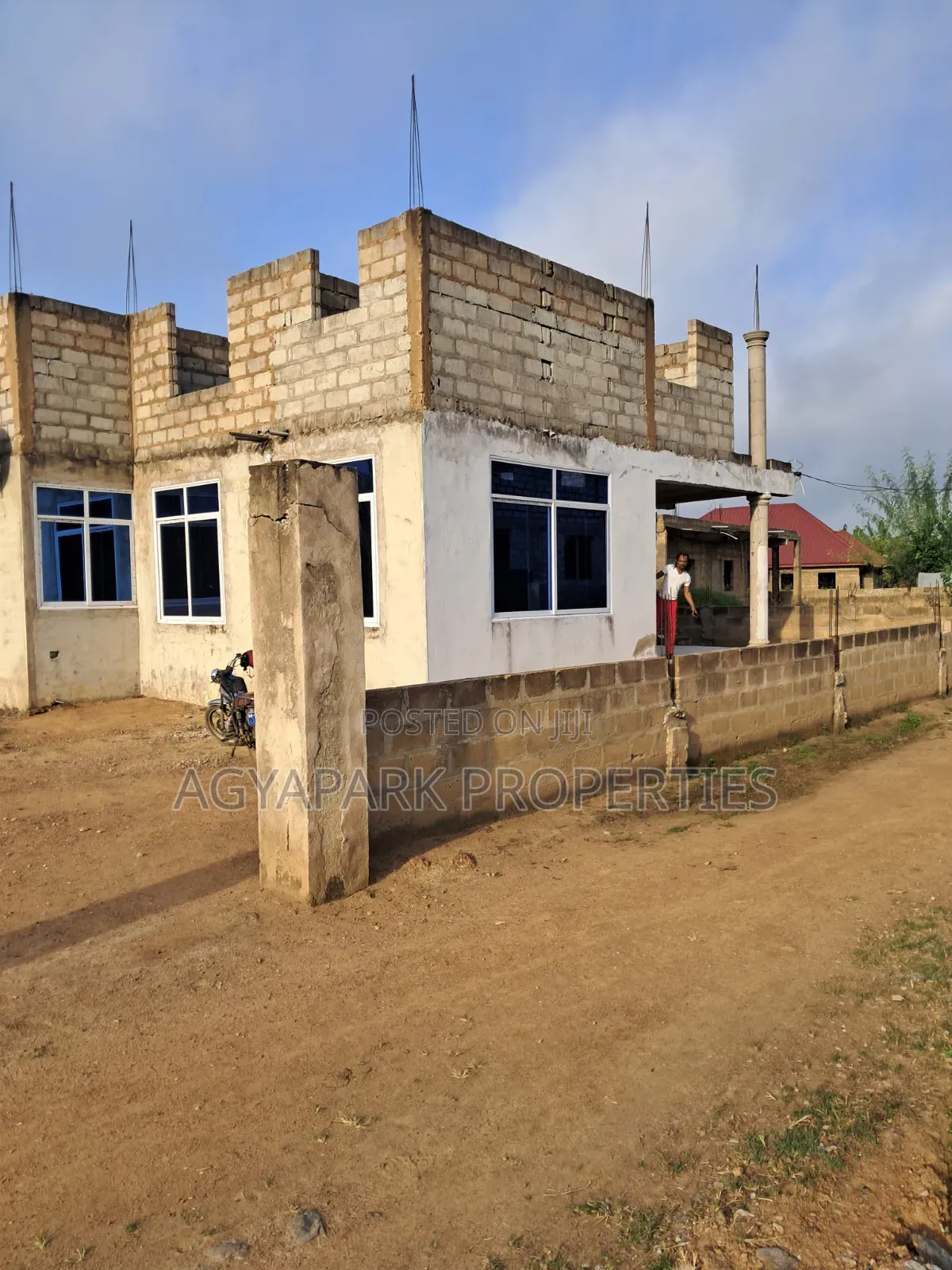 3bdrm House in Ashalja, Amasaman for sale
