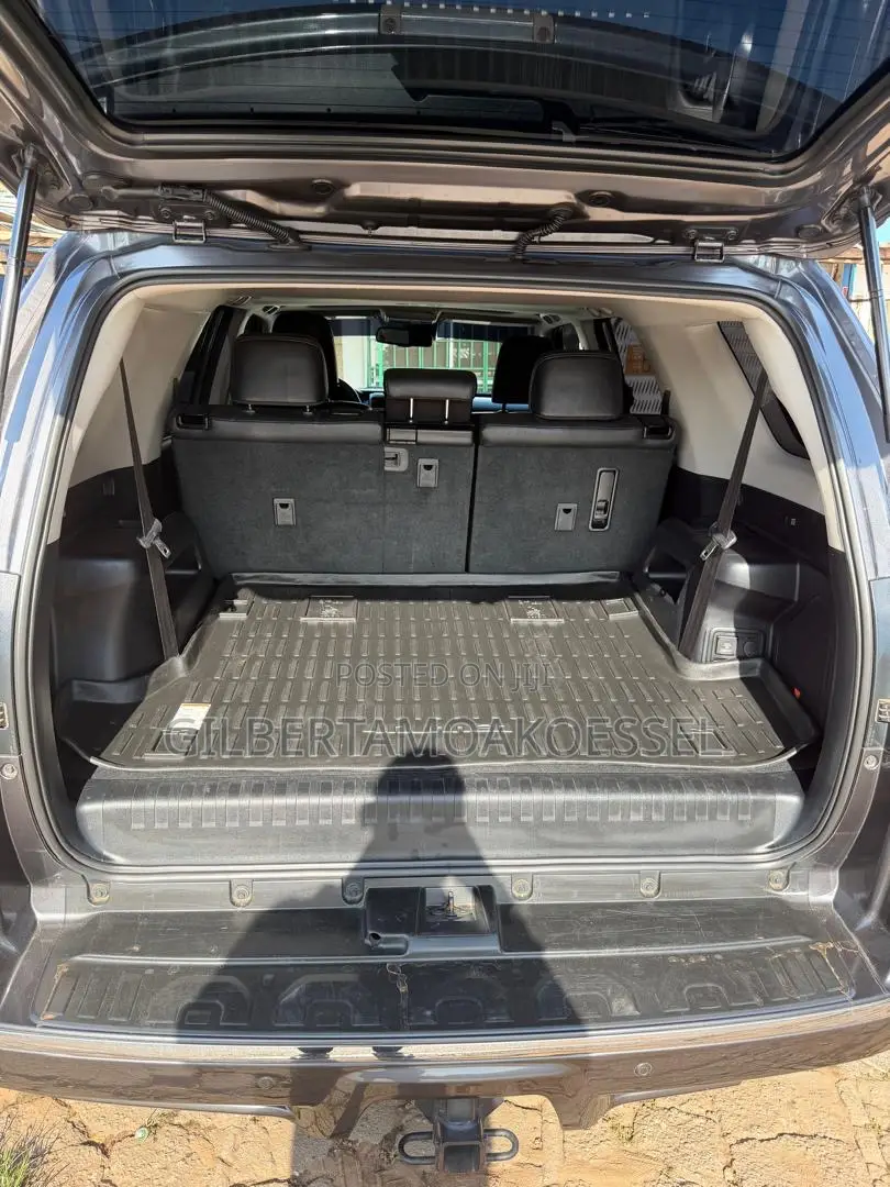Toyota 4-Runner 2022 Gray