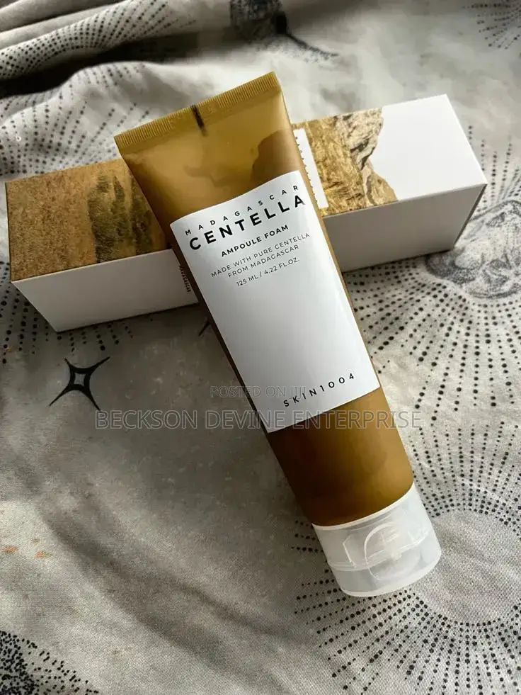 Centella Ampoule Foam Cleanser