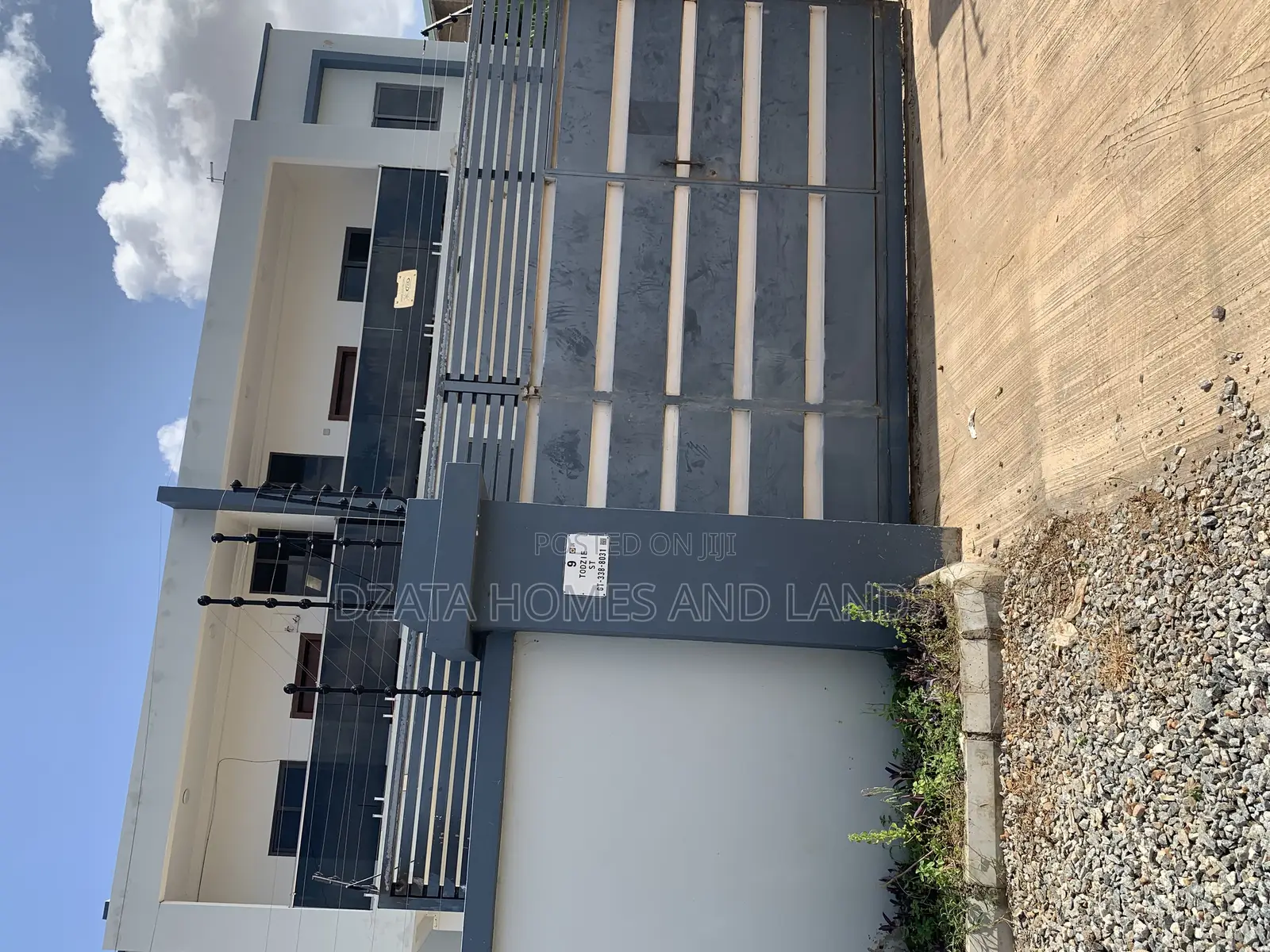 2bdrm Apartment in Lashibi Motors, Spintex for rent