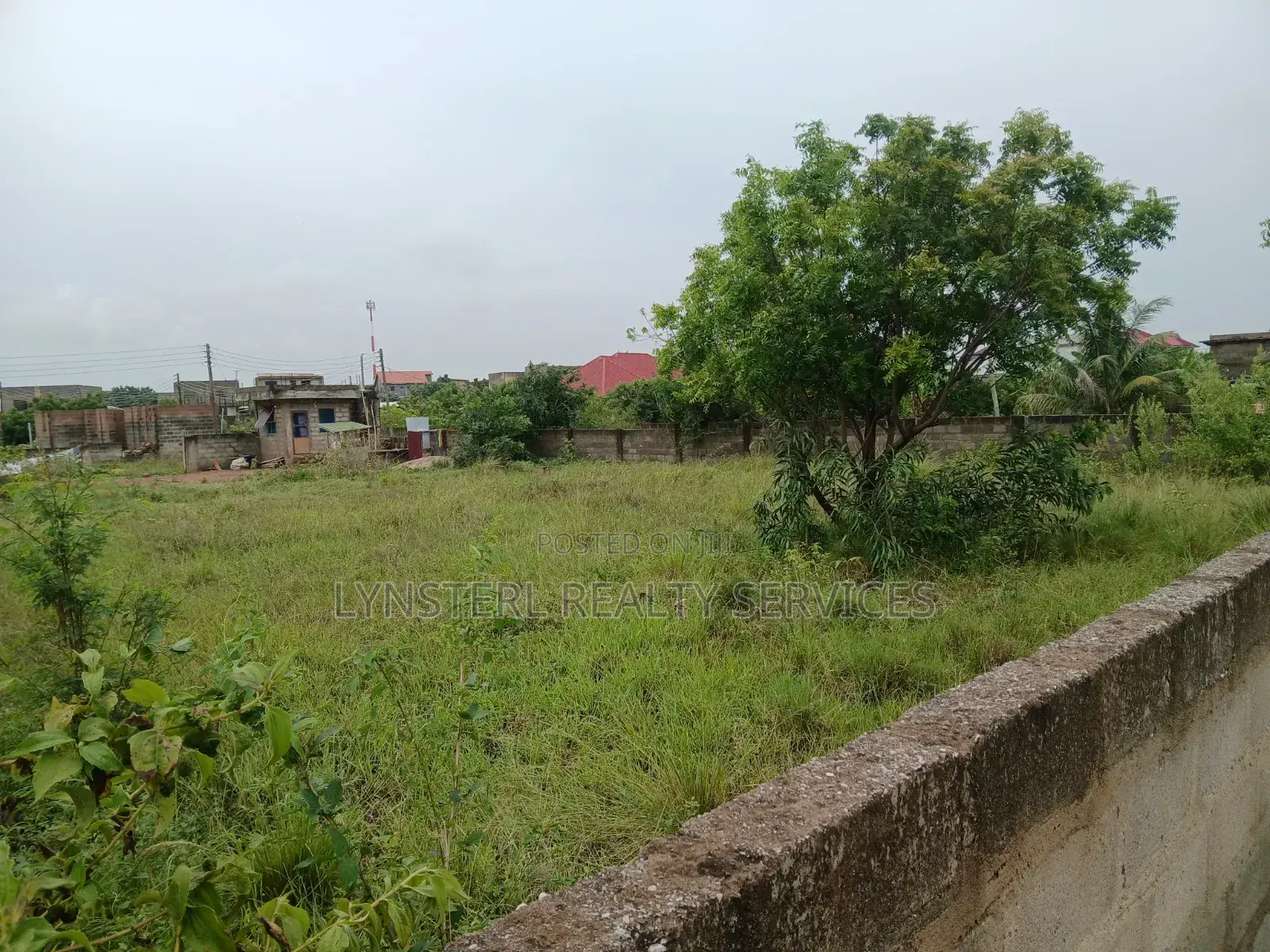 80x80ft Land Off Amrahia-Katamanso Road