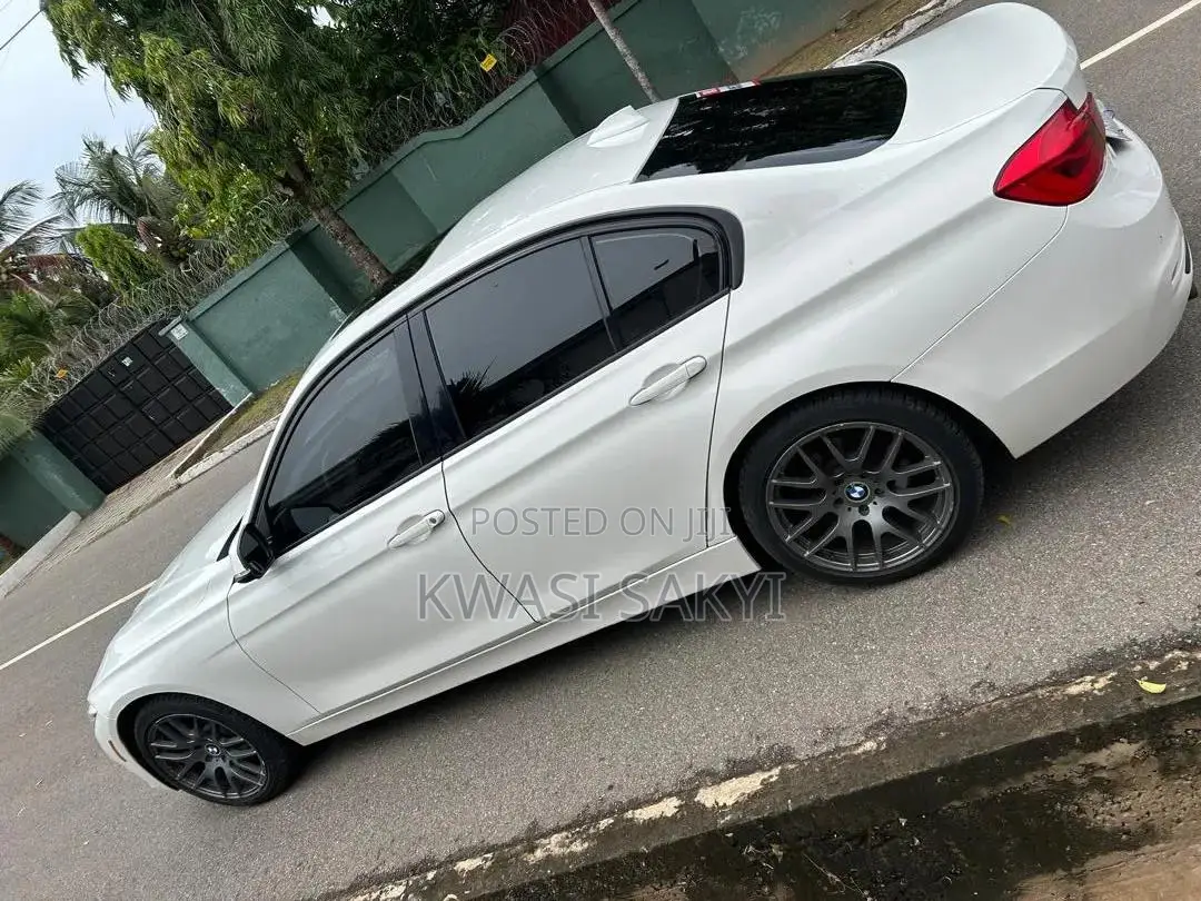 BMW 320i 2016 White