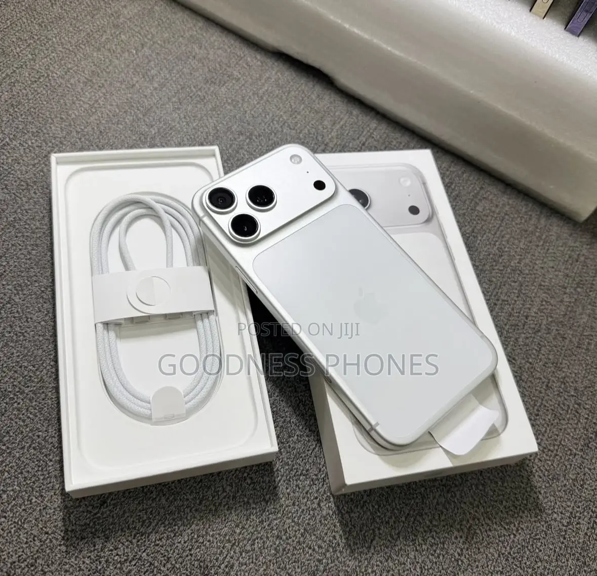 Apple iPhone 17 Pro Max 256 GB White
