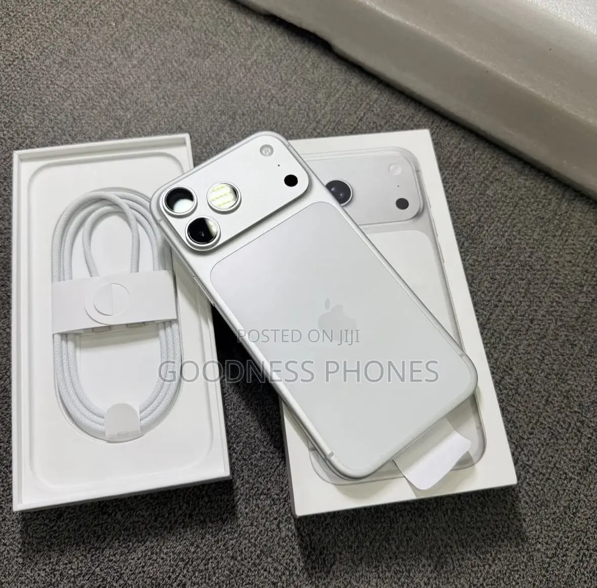 Apple iPhone 17 Pro Max 256 GB White