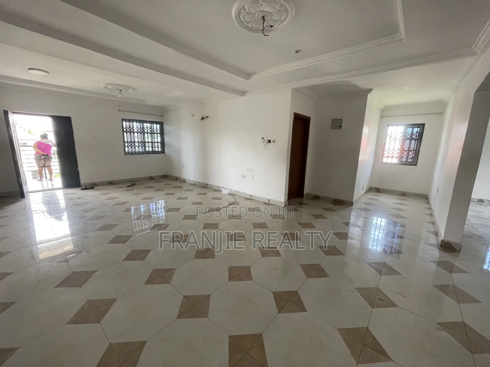 3bdrm Apartment in Franjie Realty, Weija for rent