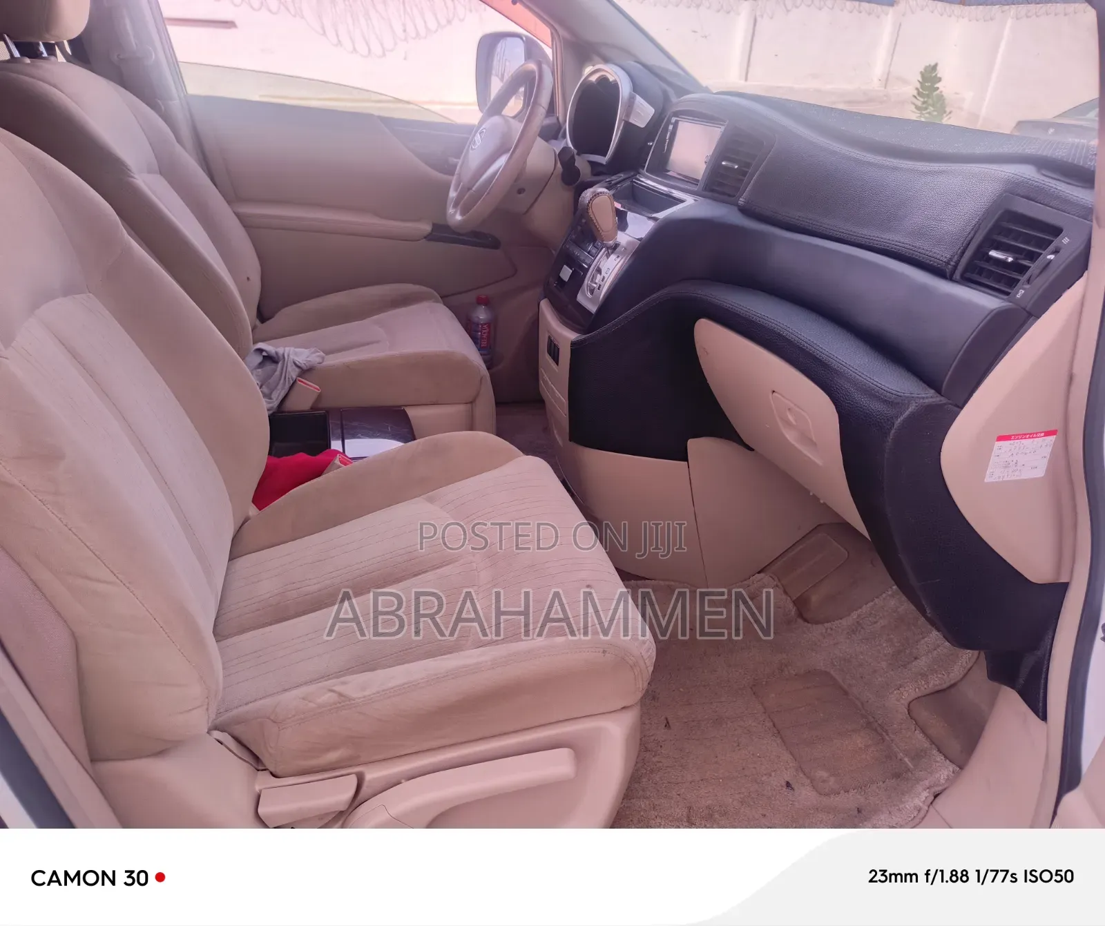 Nissan Caravan (Urvan) 2014 White