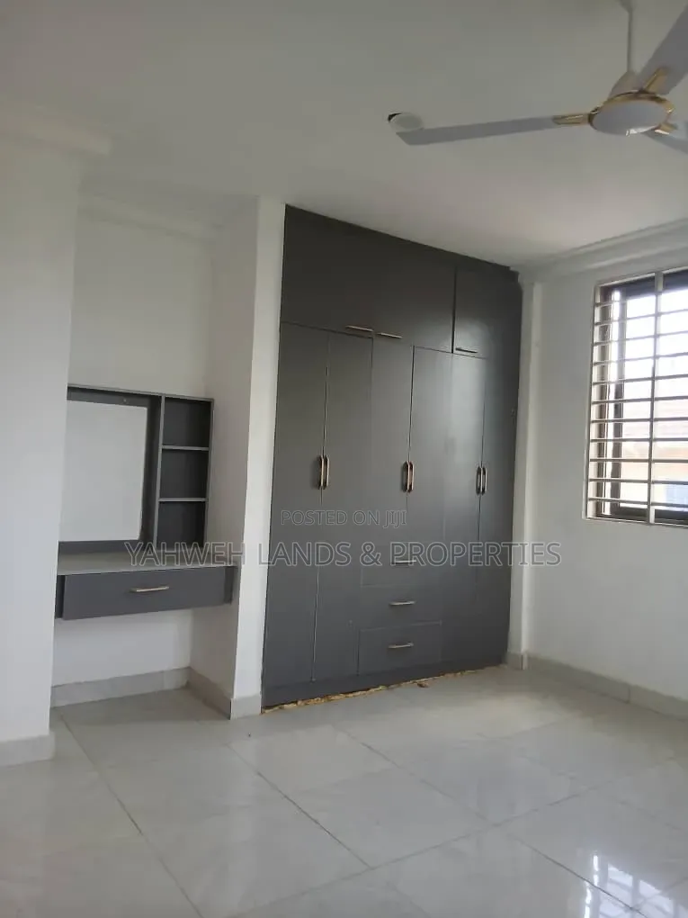 2bdrm Apartment in Sakumono for rent