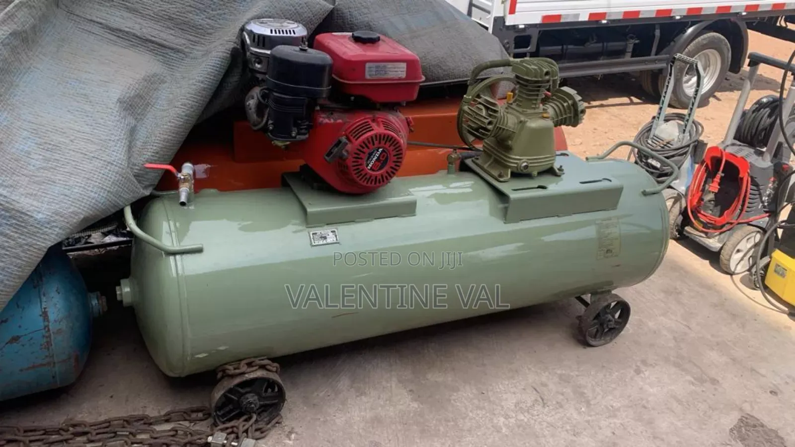 Compressor/Spraying Machine 300 Litres