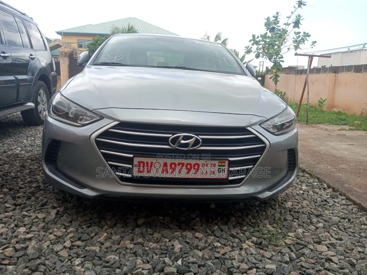 Hyundai Elantra SE Sedan FWD (2.0L 4cyl 6M) 2017 Gray