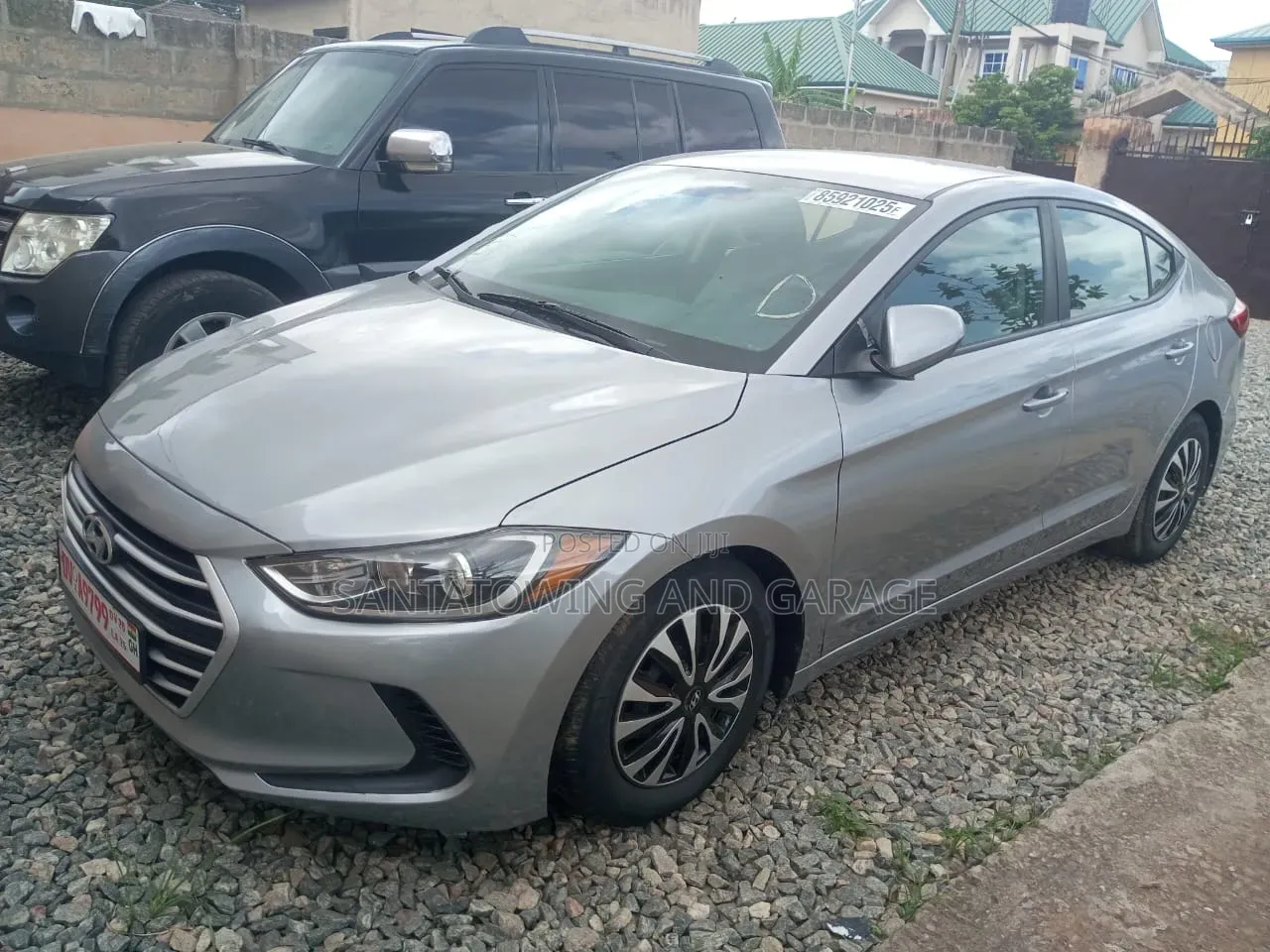 Hyundai Elantra SE Sedan FWD (2.0L 4cyl 6M) 2017 Gray