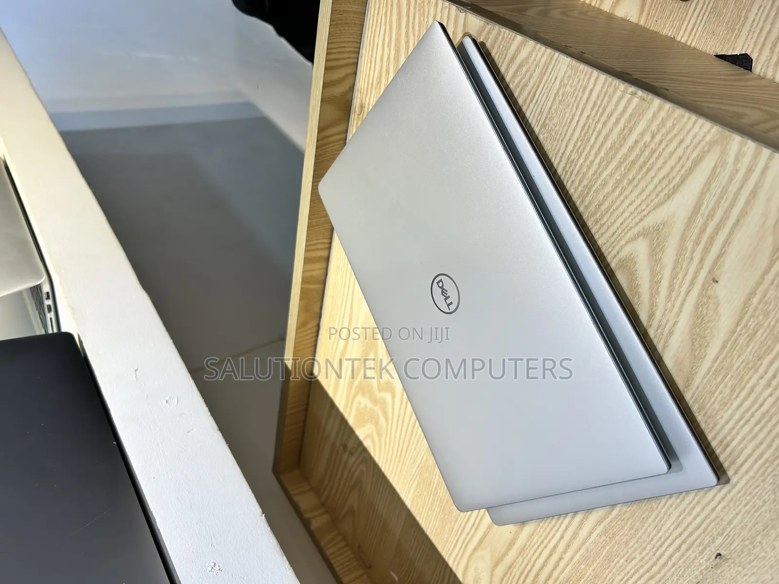 Laptop Dell XPS 13 7390 8GB Intel Core i5 SSD 256GB