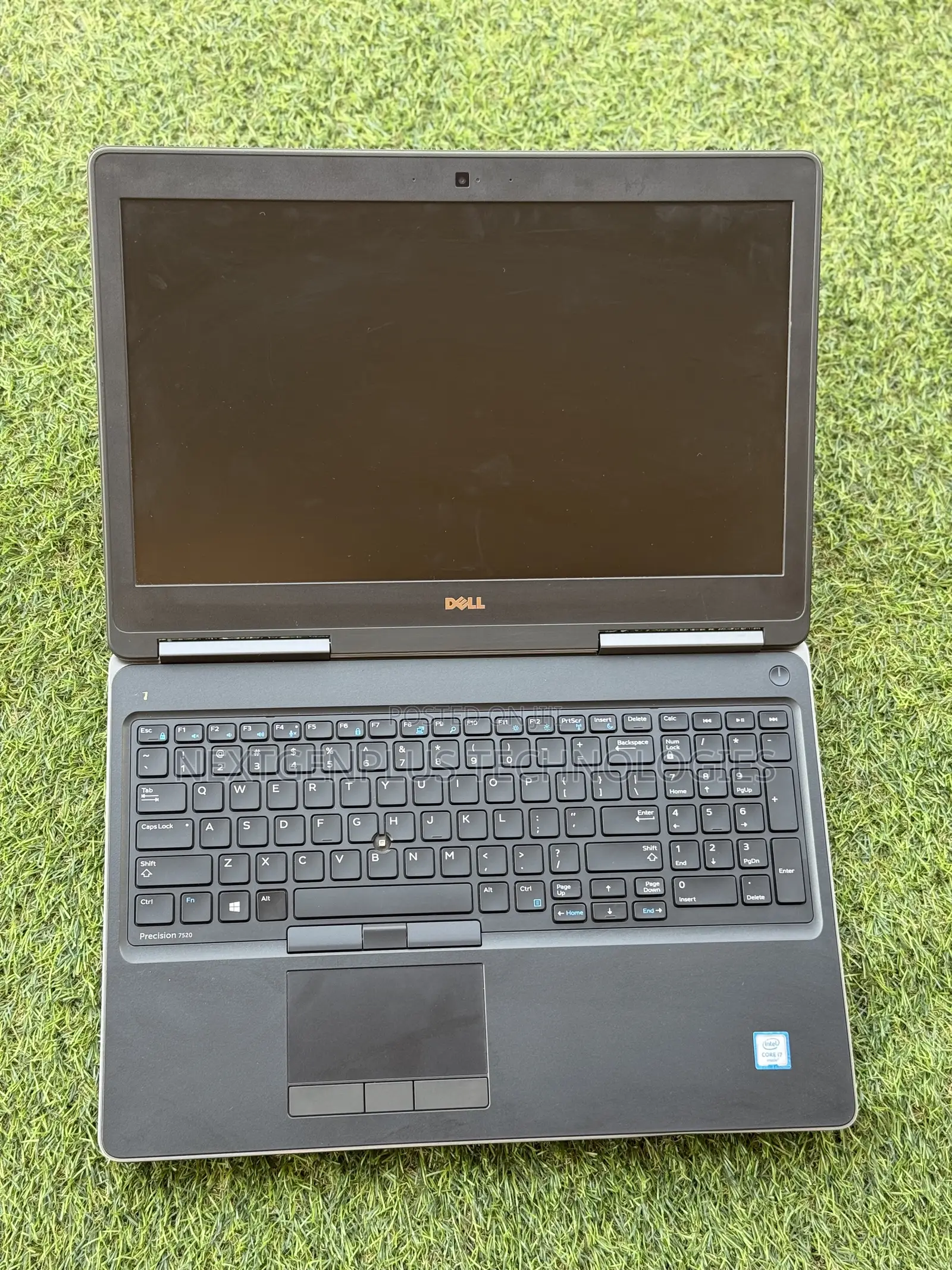 Laptop Dell Precision 7750 4GB Intel Core i7 SSD 512GB