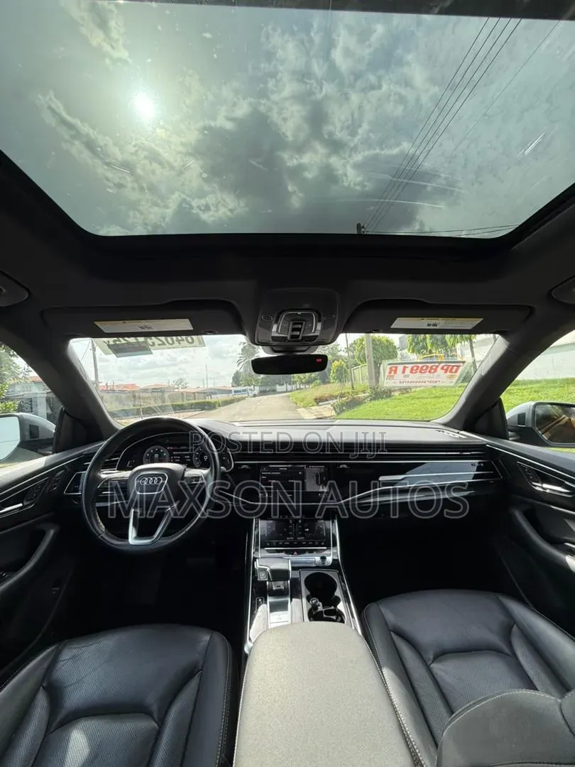 Audi Q8 2021 Gray