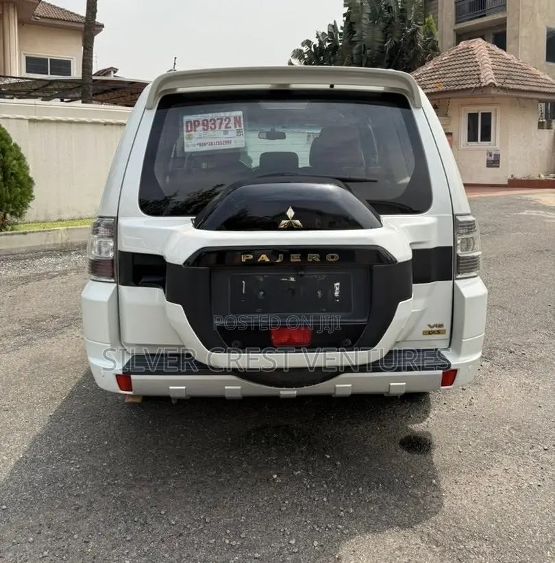 Mitsubishi Pajero V80 3.8 V6 GLS 2020 White