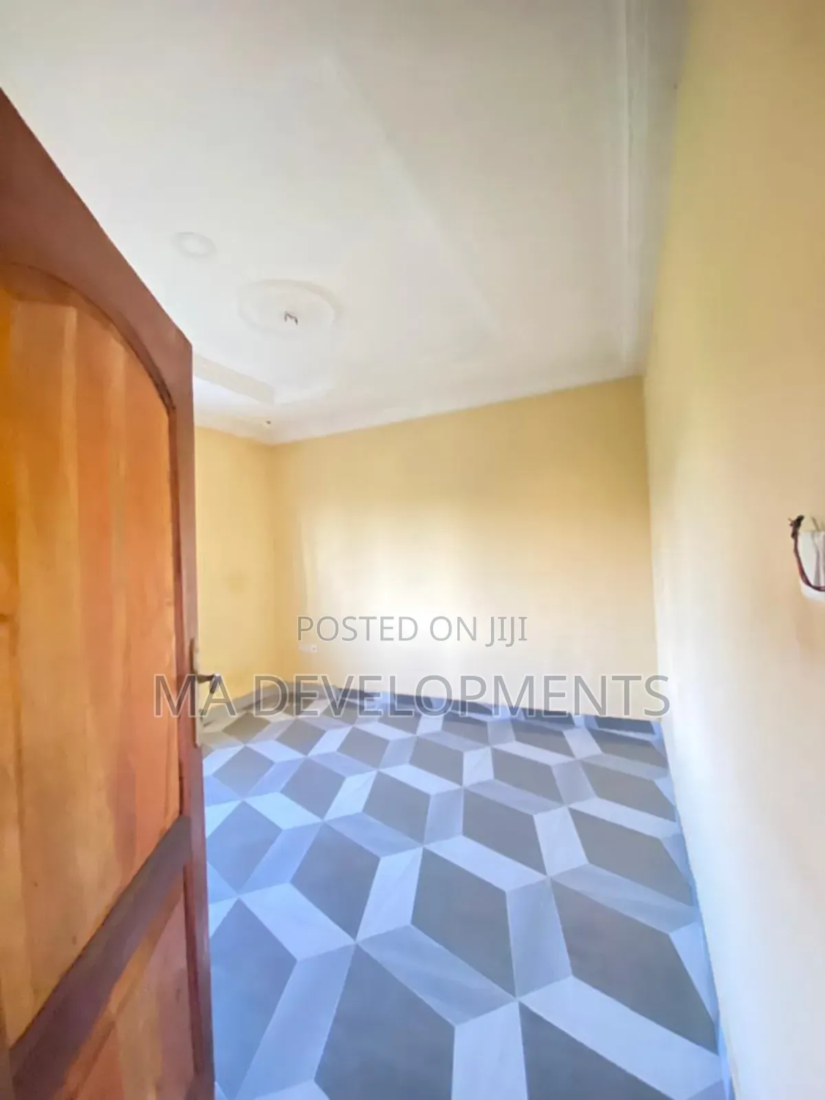 2bdrm Apartment in Pokuase Ayawaso for rent
