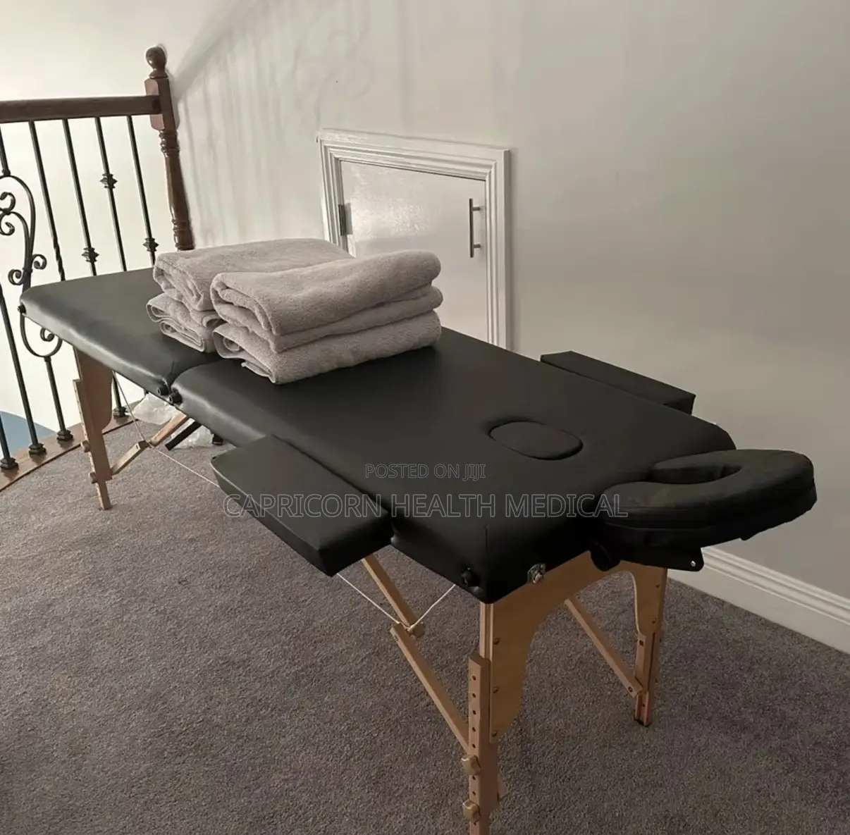 Portable Massage Bed (Foldable)